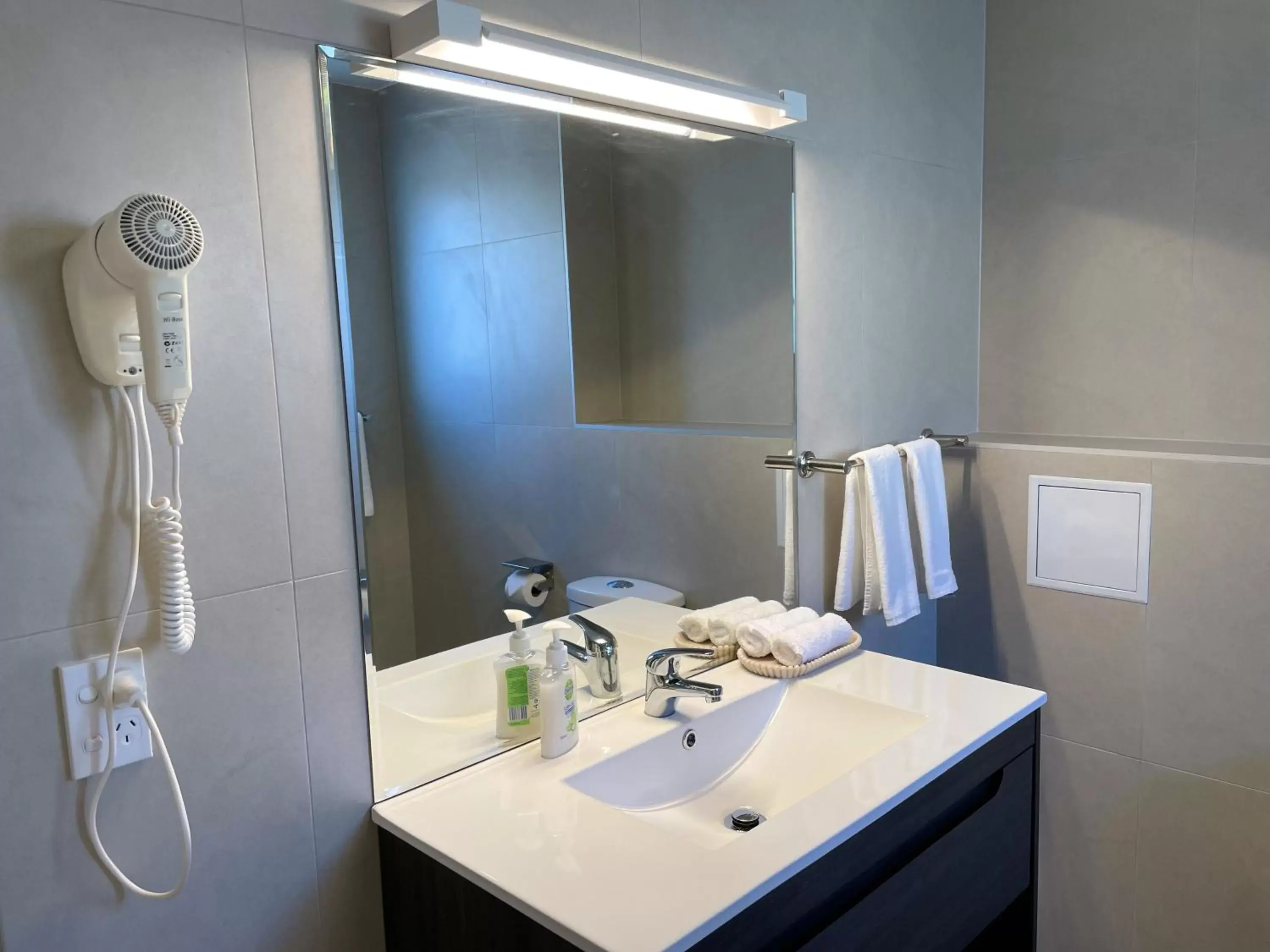 Bathroom in Royal Park Lodge