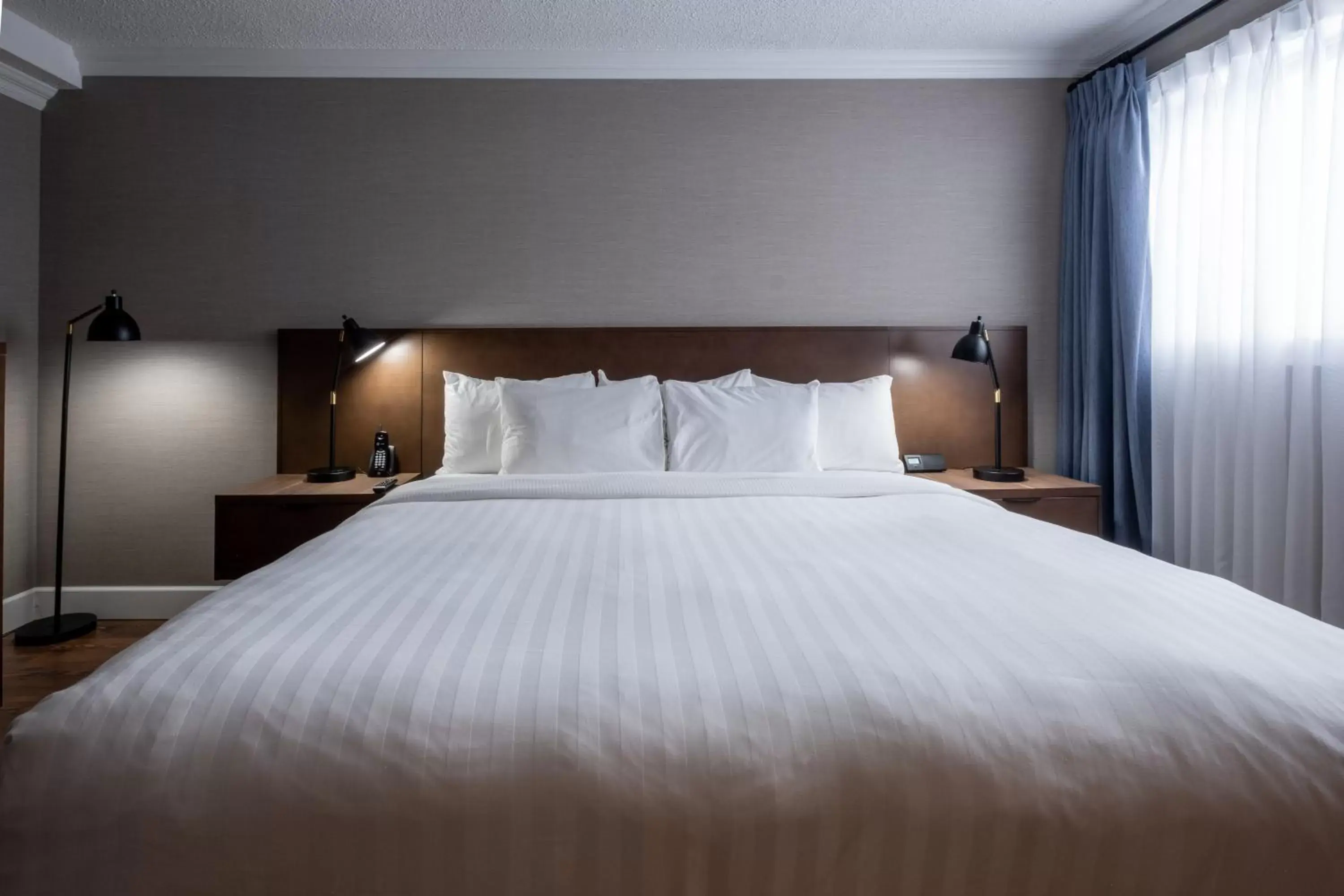 Bed in Prestige Mountain Resort Rossland