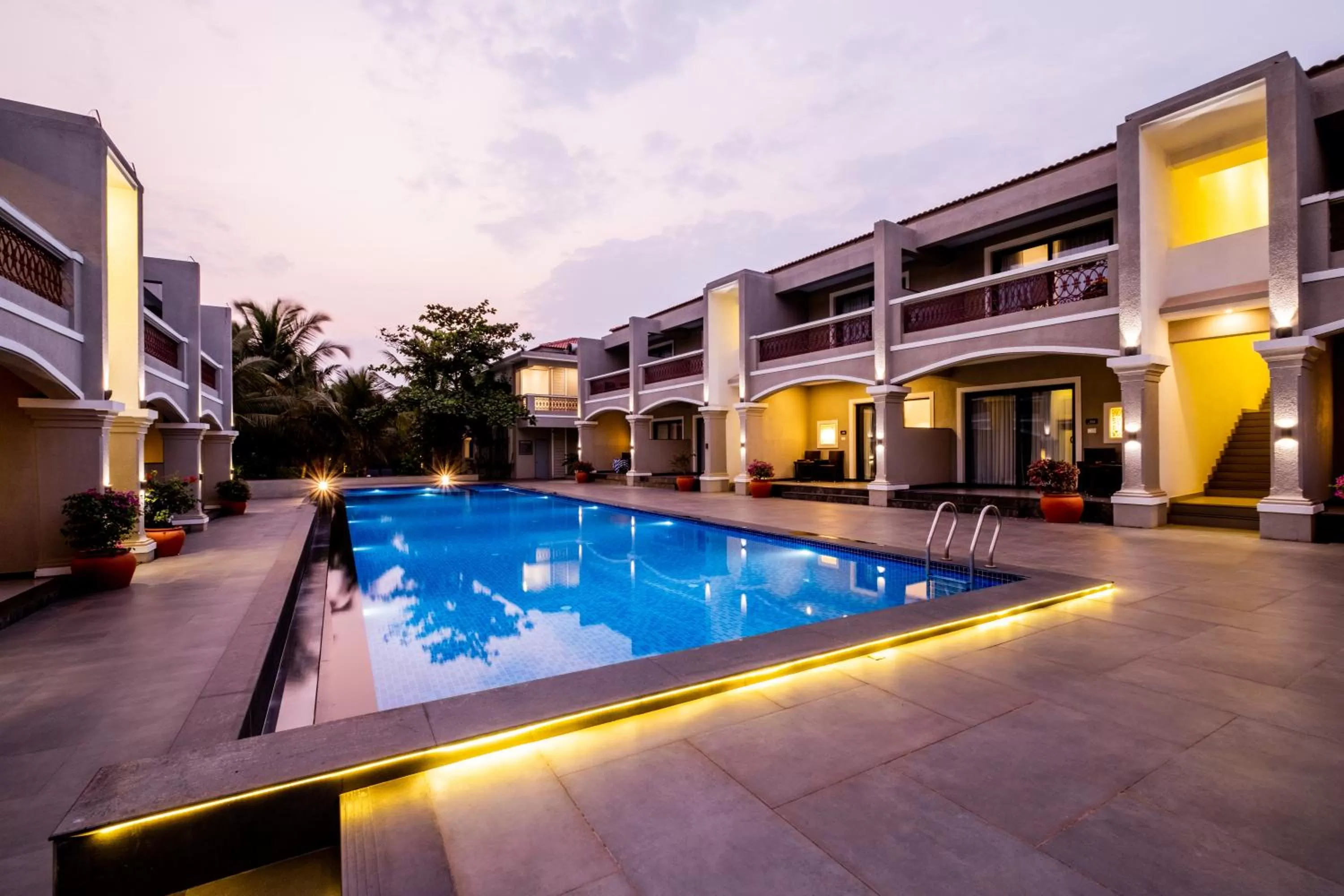 Pool view, Swimming Pool in Chalston Beach Resort