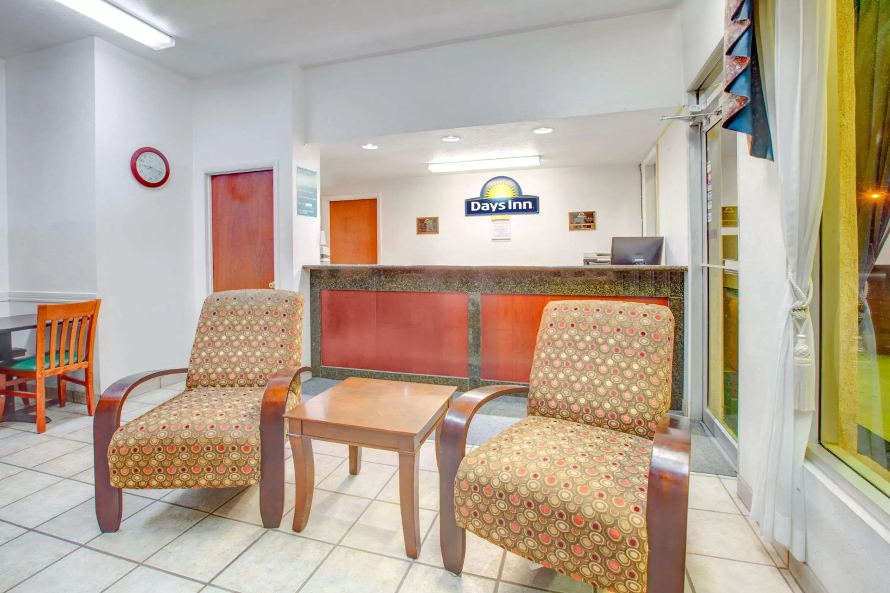 Lobby or reception, Lobby/Reception in Days Inn by Wyndham Okemah