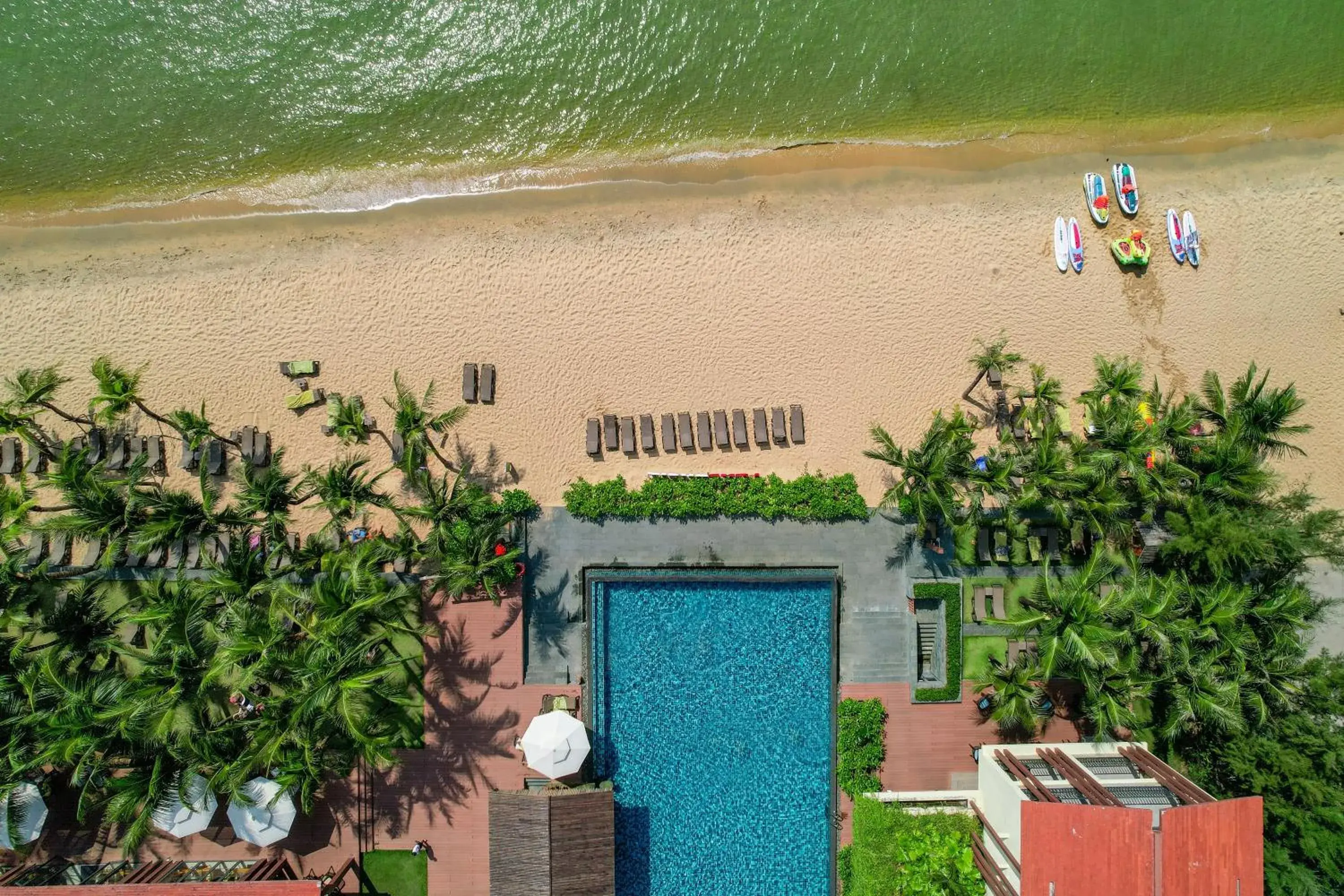 Beach in Dusit Princess Moonrise Beach Resort