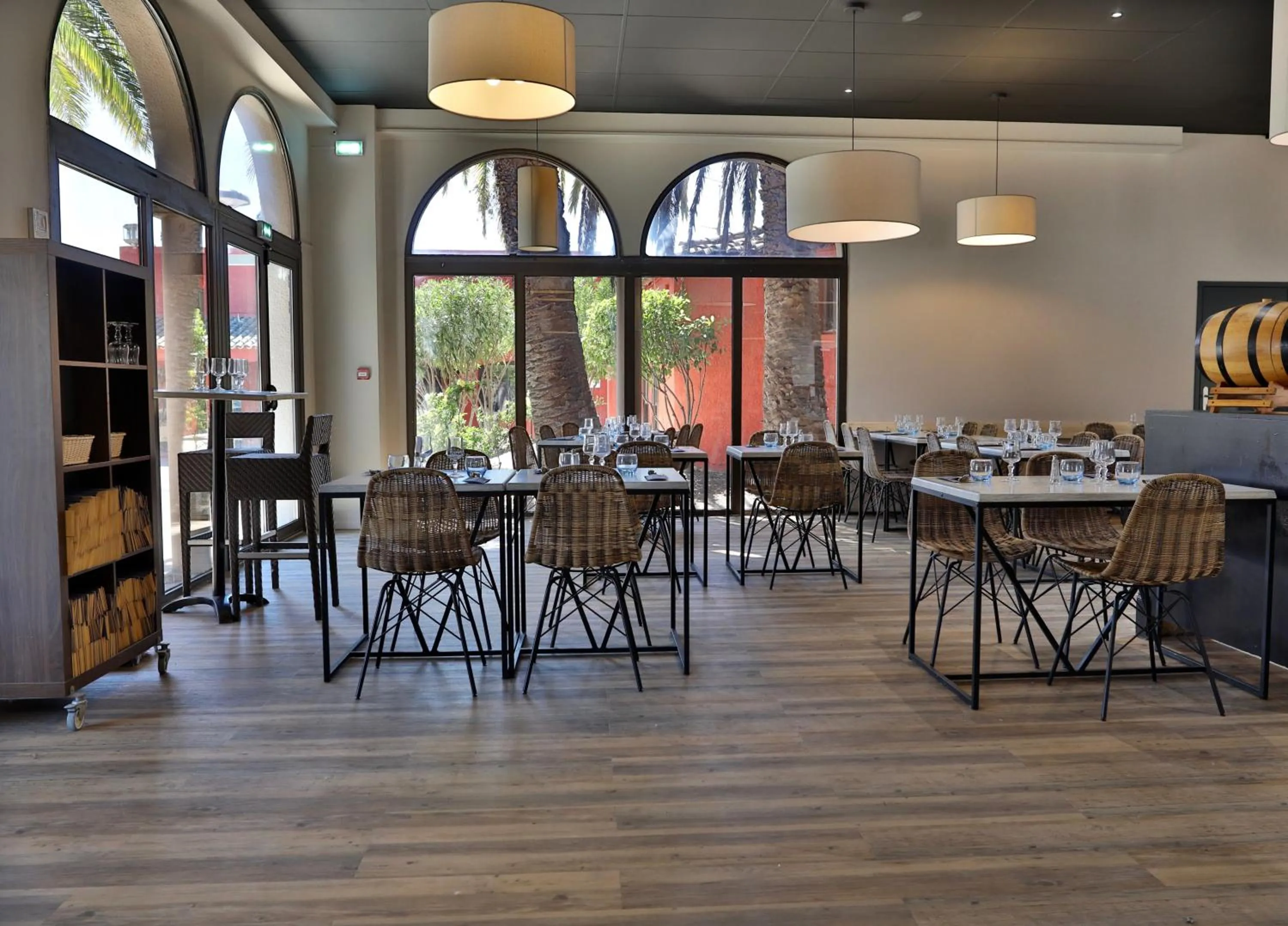 Restaurant/places to eat in SOWELL Family Les Amandiers