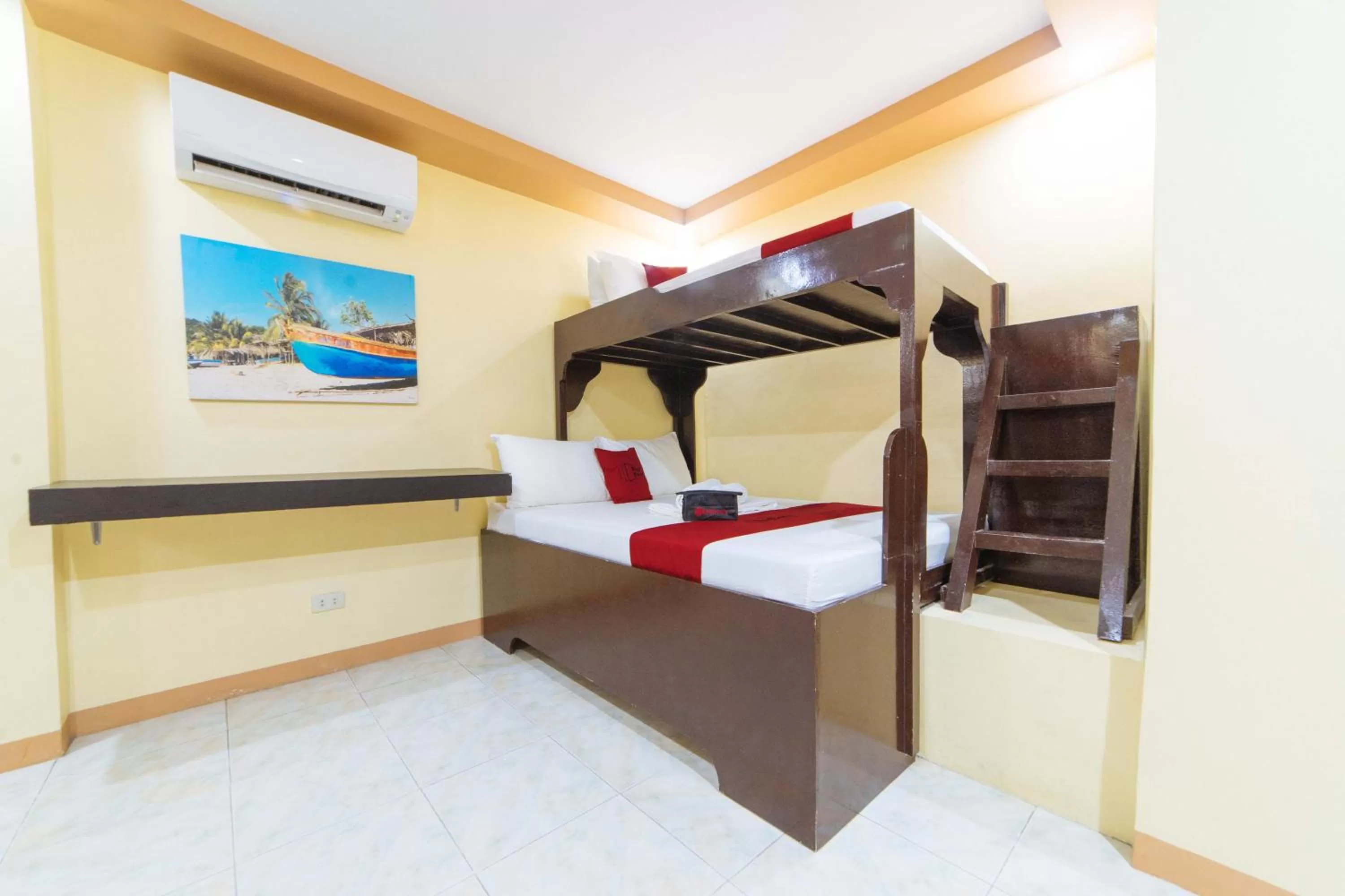 bunk bed, Bed in RedDoorz near Notre Dame of Dadiangas University