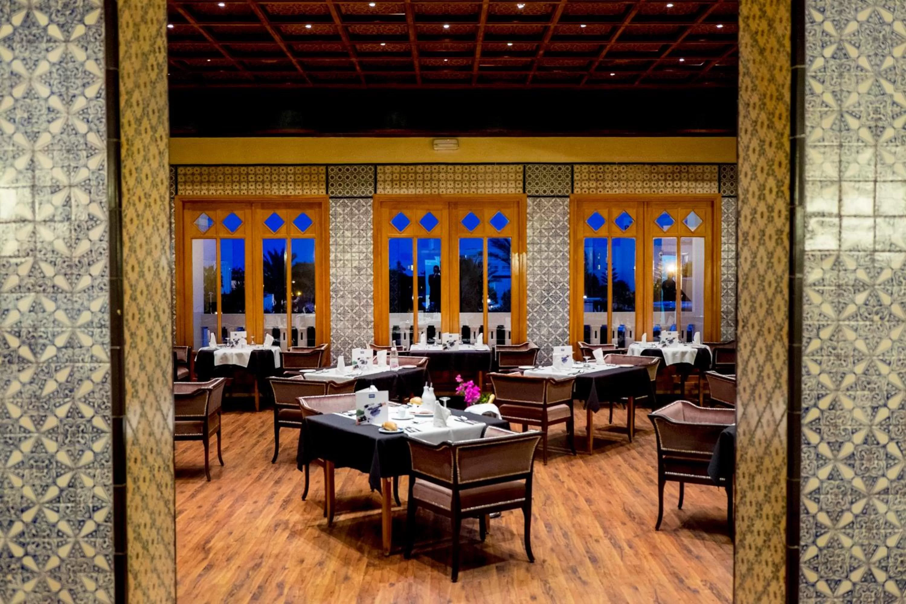 Restaurant/places to eat in Medina Belisaire And Thalasso