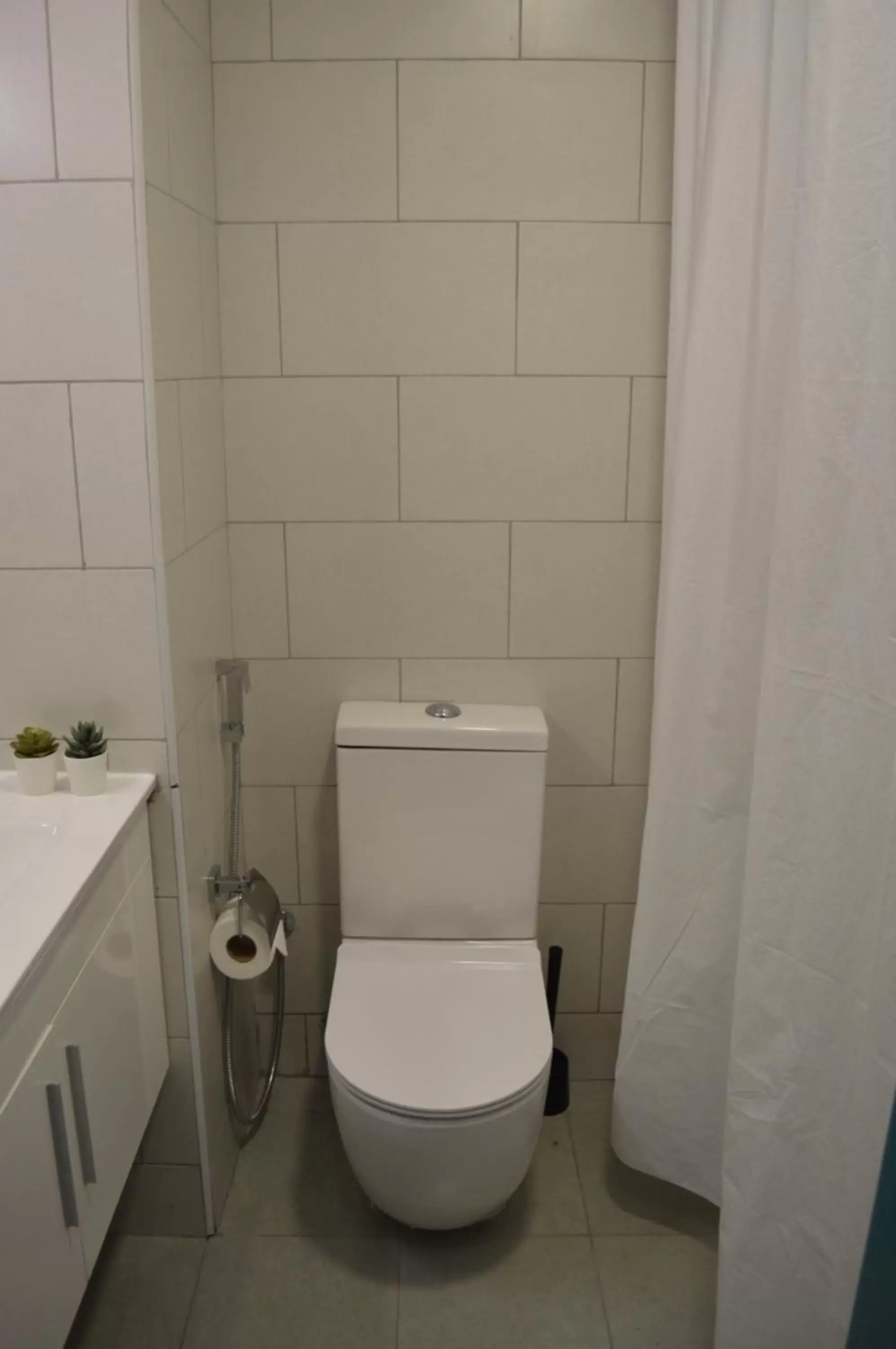 Toilet, Bathroom in KSK Homes Hotel Dubai Academic City