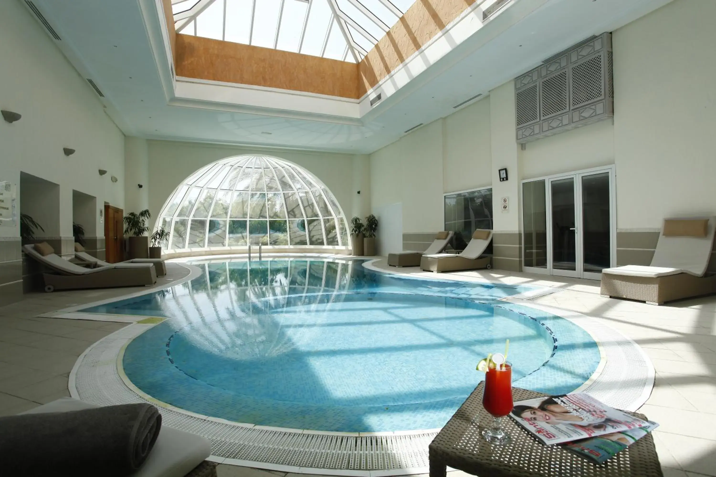 Spa and wellness centre/facilities, Swimming Pool in Regency Tunis Hotel