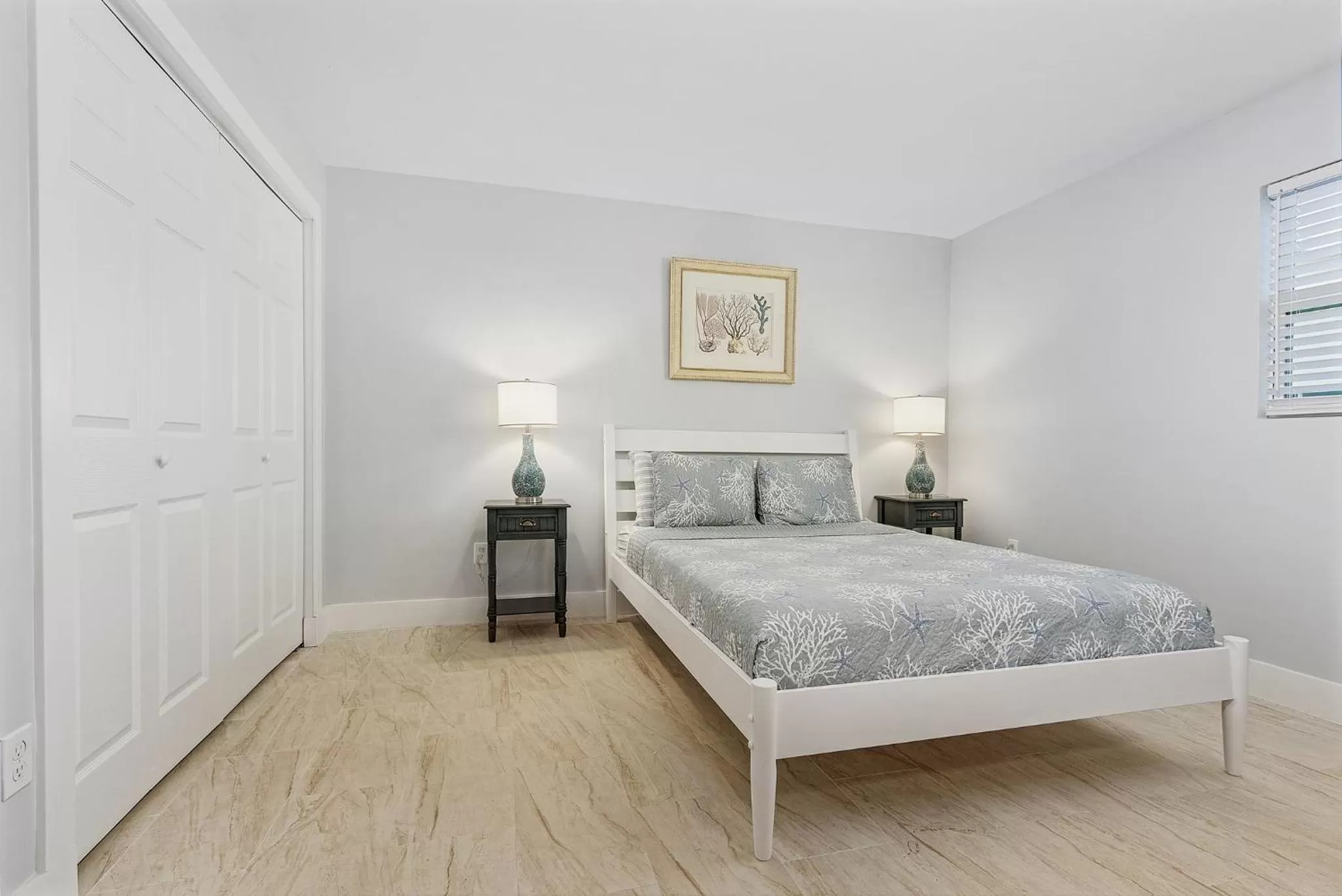 Bed in Matlacha on Shoreview