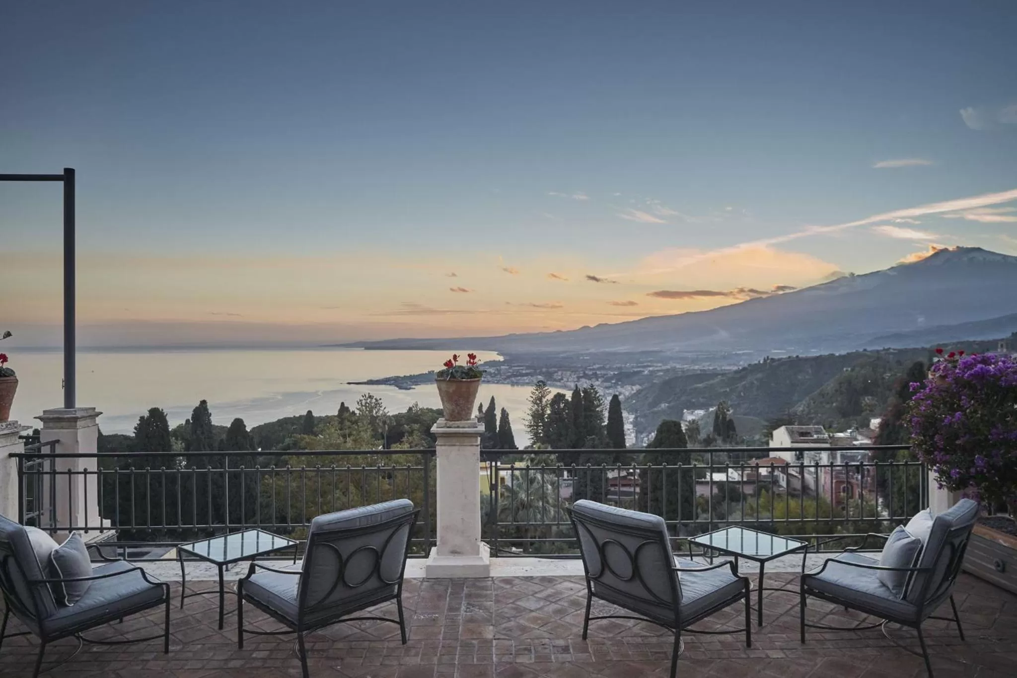 Restaurant/places to eat in Grand Hotel Timeo, A Belmond Hotel, Taormina