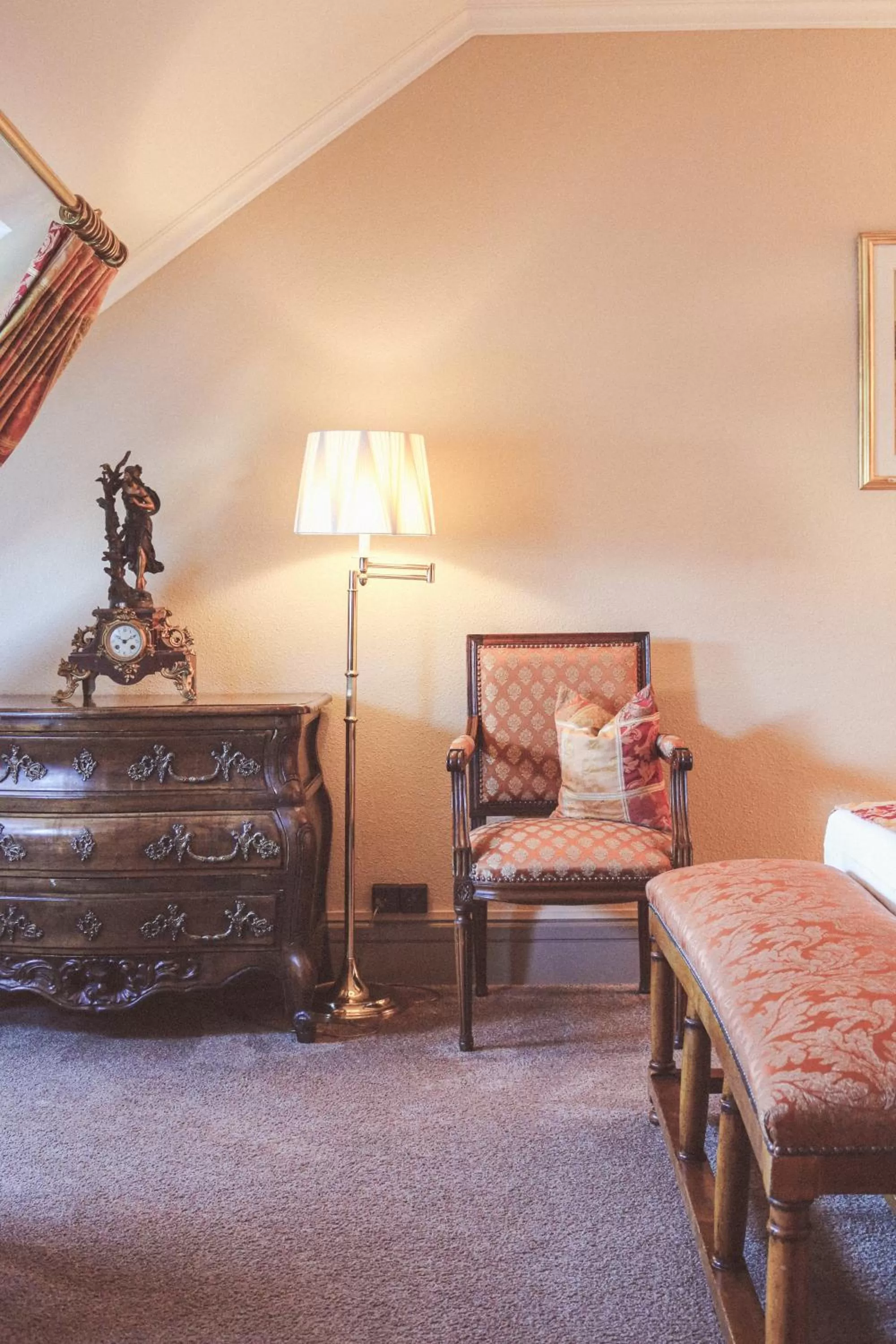 Decorative detail, Bed in Hôtel de la Cigogne