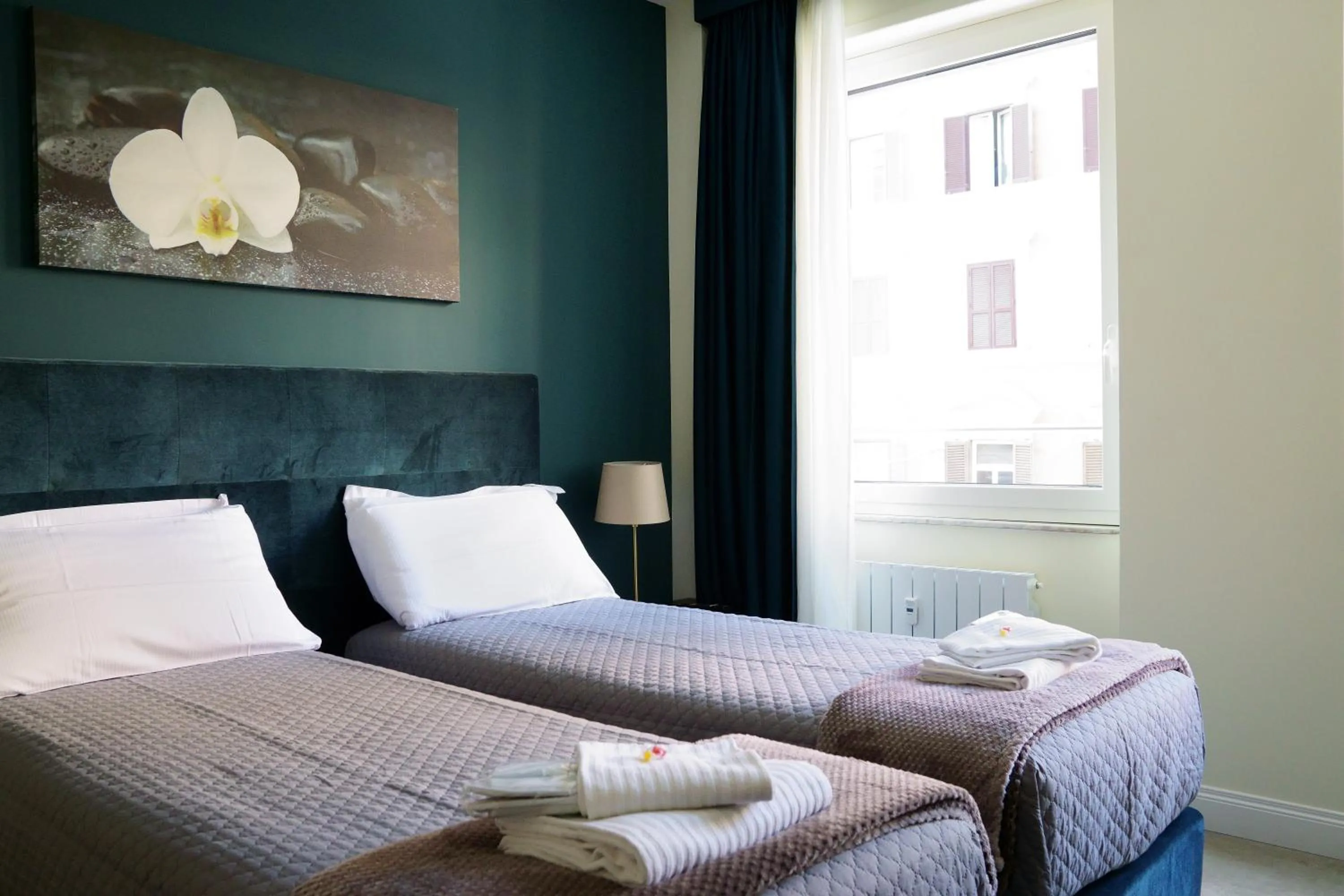 Bedroom, Bed in Regolo Rooms Vaticano