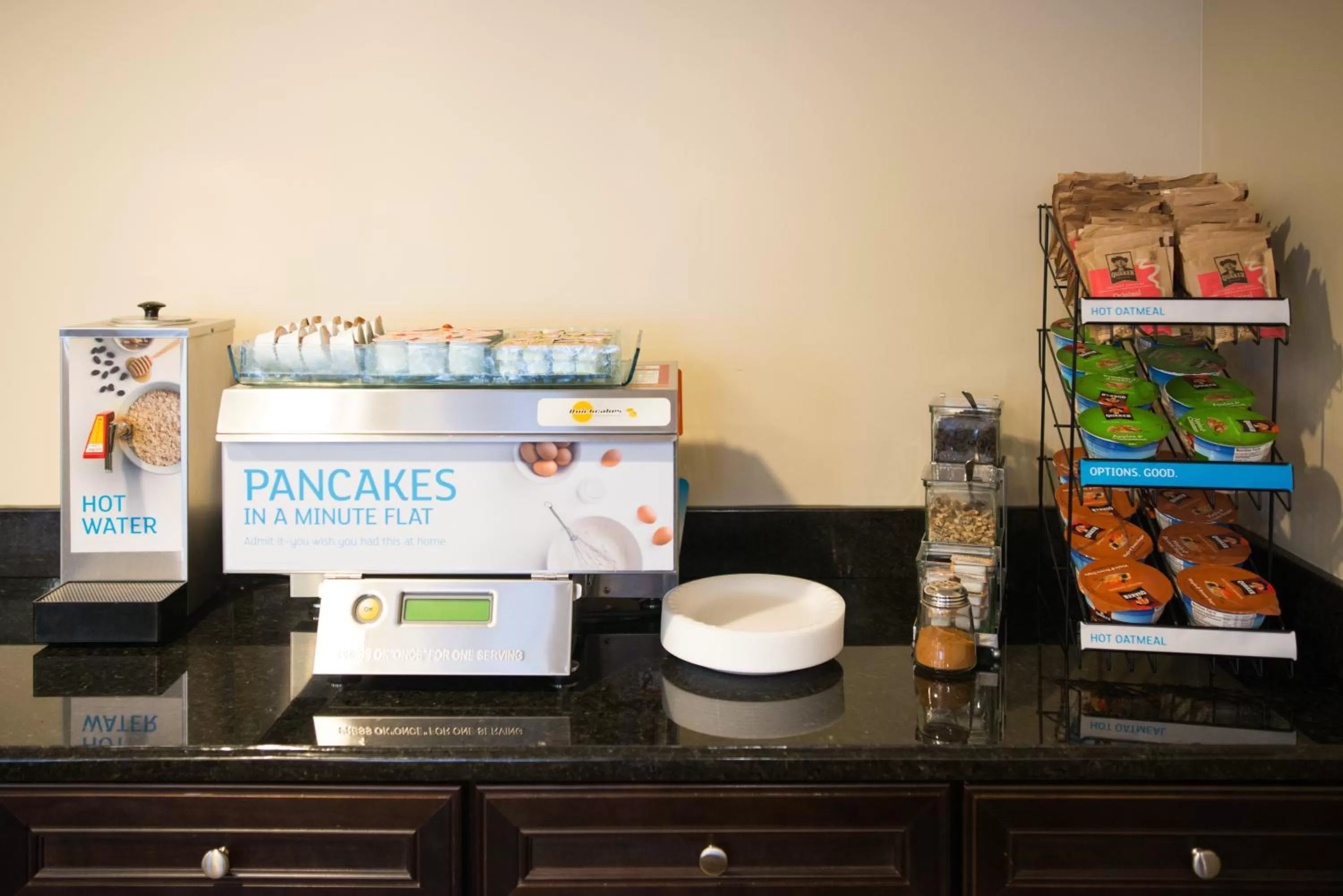 Breakfast in Holiday Inn Express & Suites Northwood by IHG