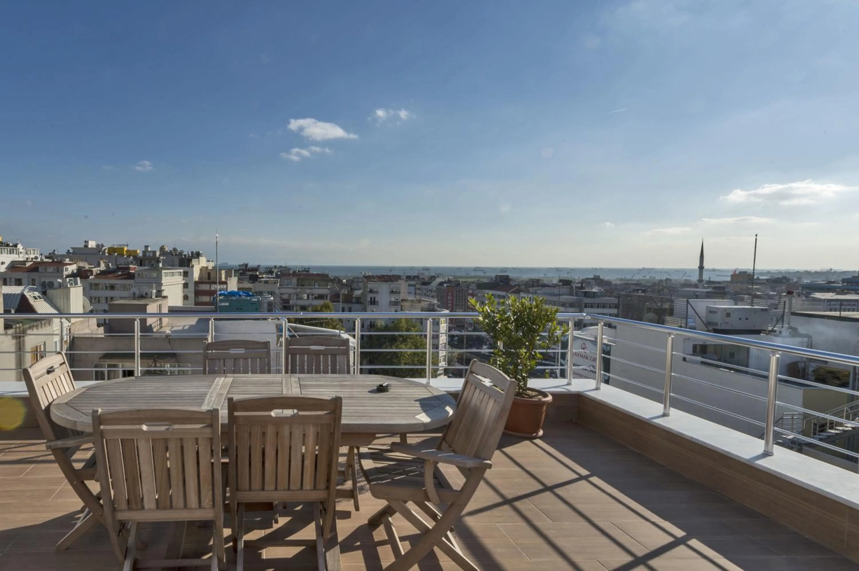 Balcony/Terrace in Glorious Hotel