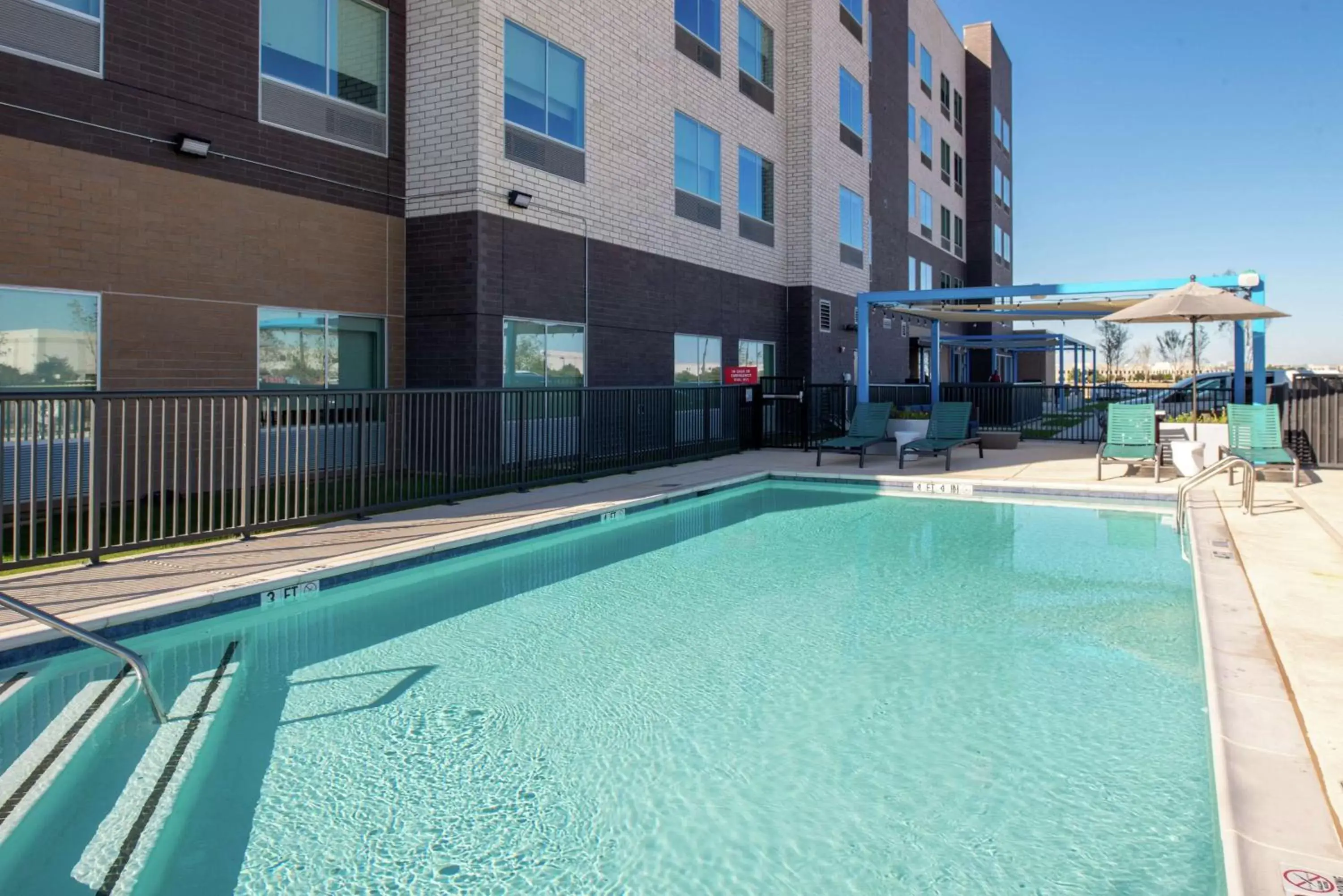 Pool view, Swimming Pool in Tru By Hilton Coppell DFW Airport North