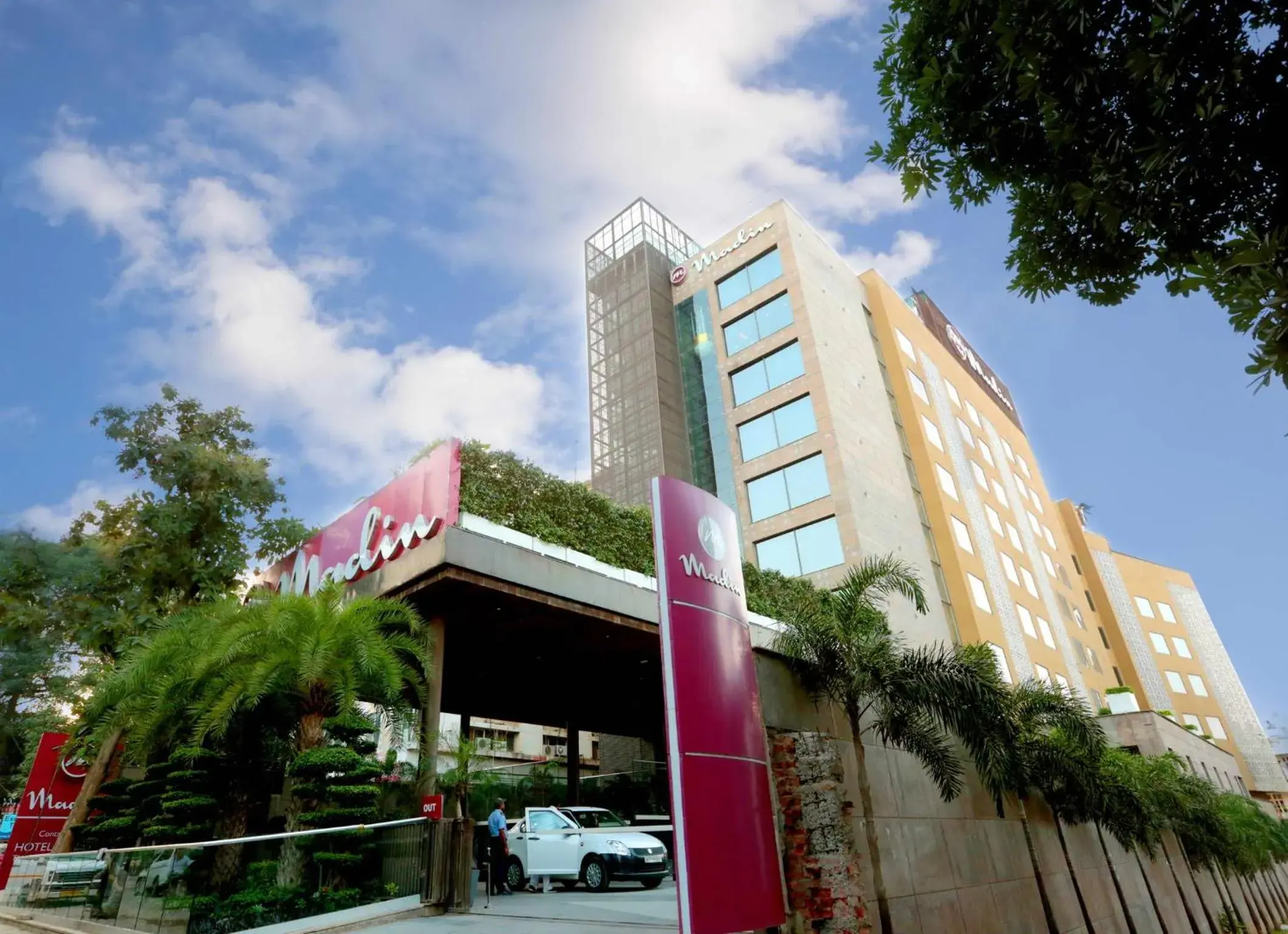 Facade/entrance, Property Building in Hotel Madin