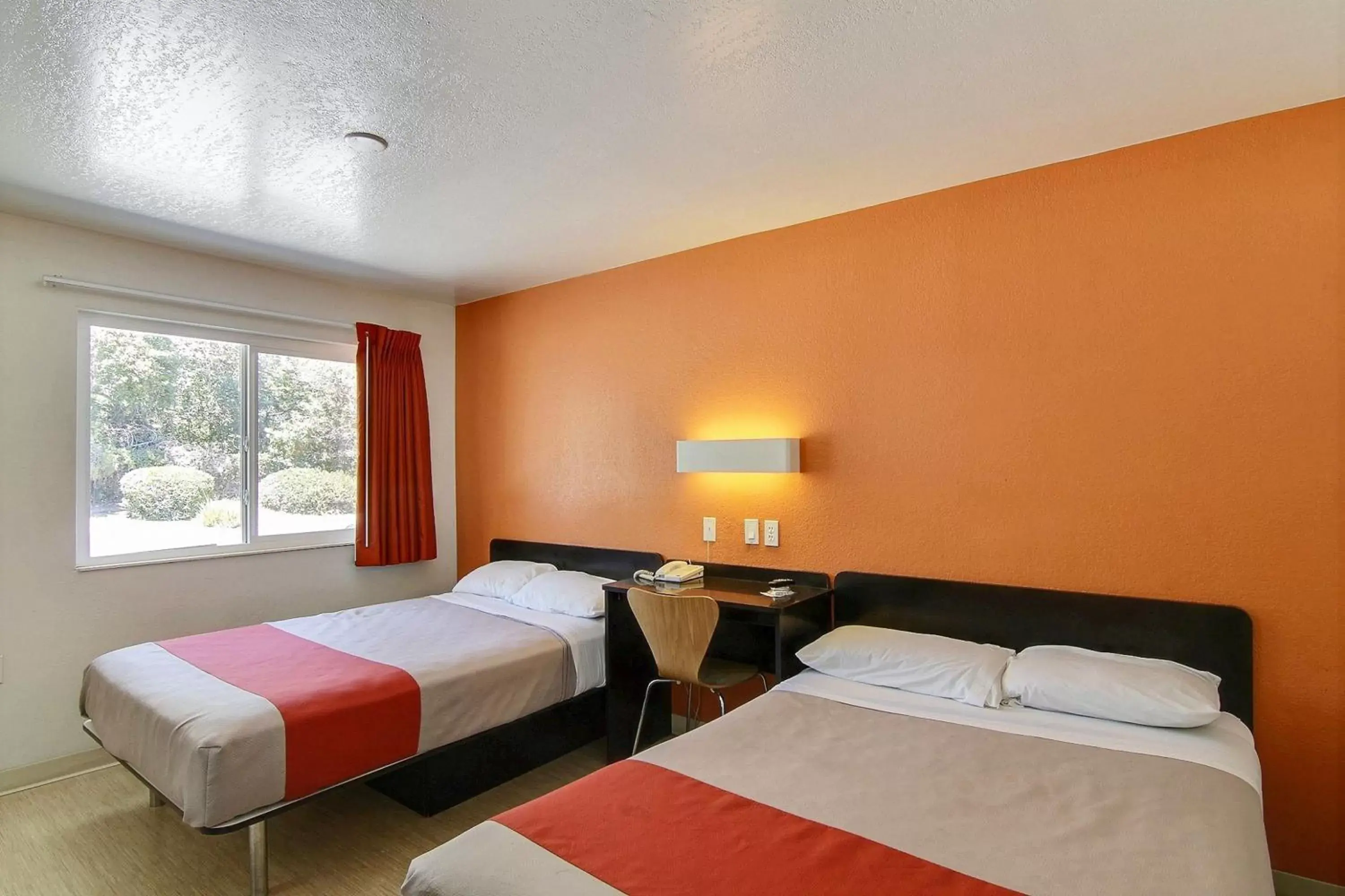 Photo of the whole room, Bed in Motel 6-Carpinteria, CA - Santa Barbara - South