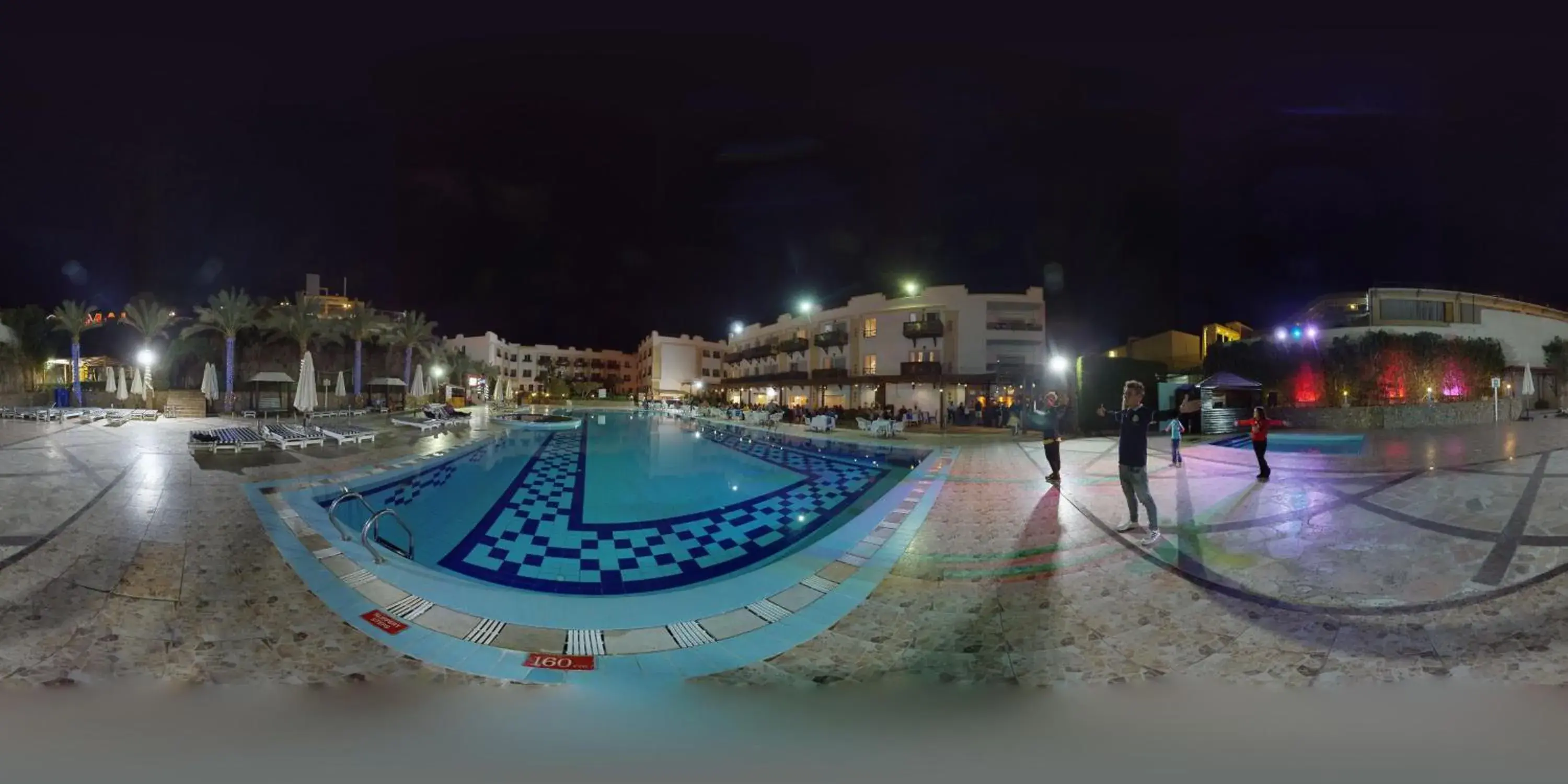 Swimming Pool in Falcon Naama Star Hotel