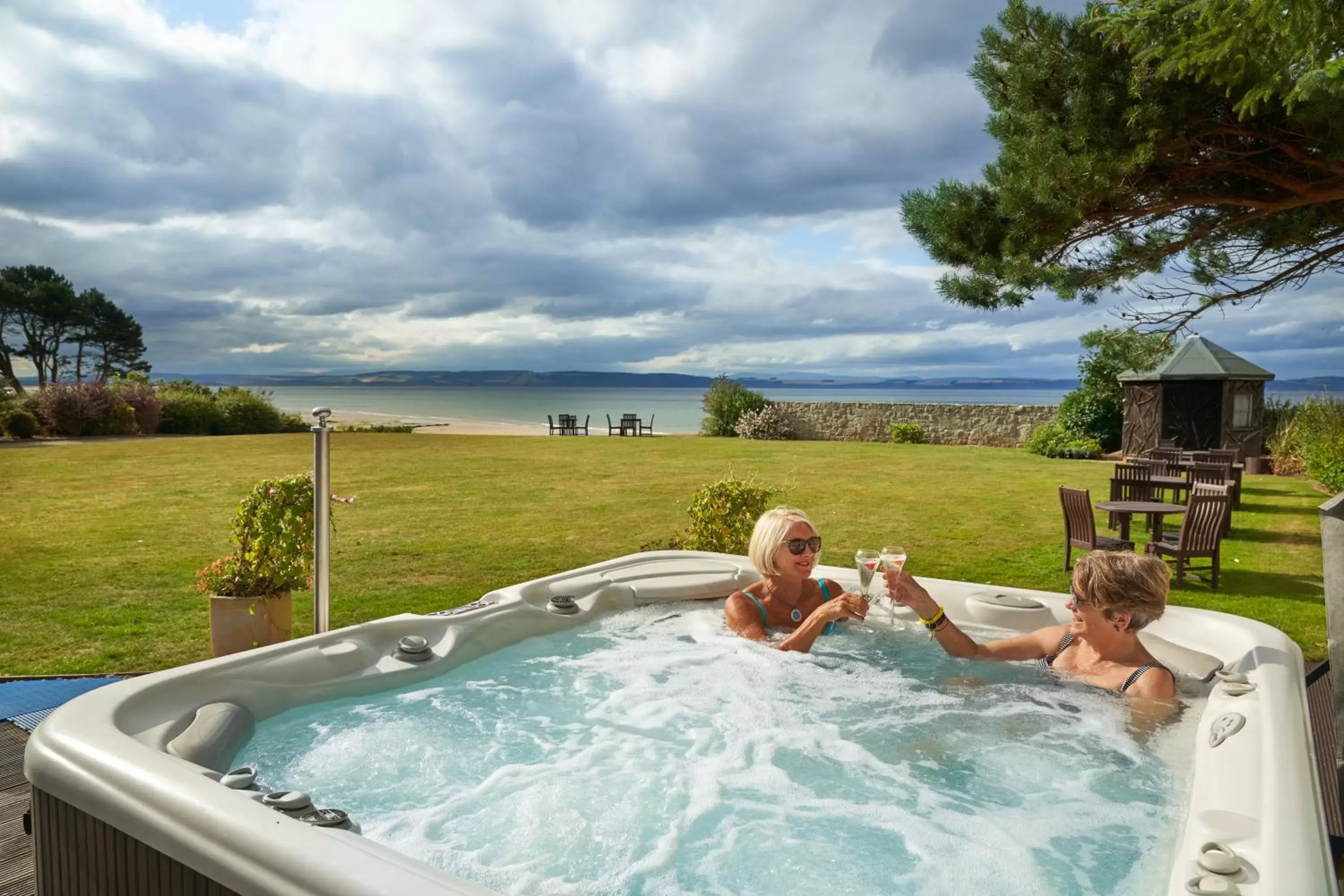 Hot Tub in Golf View Hotel & Spa Hot Tub in Golf View Hotel & Spa