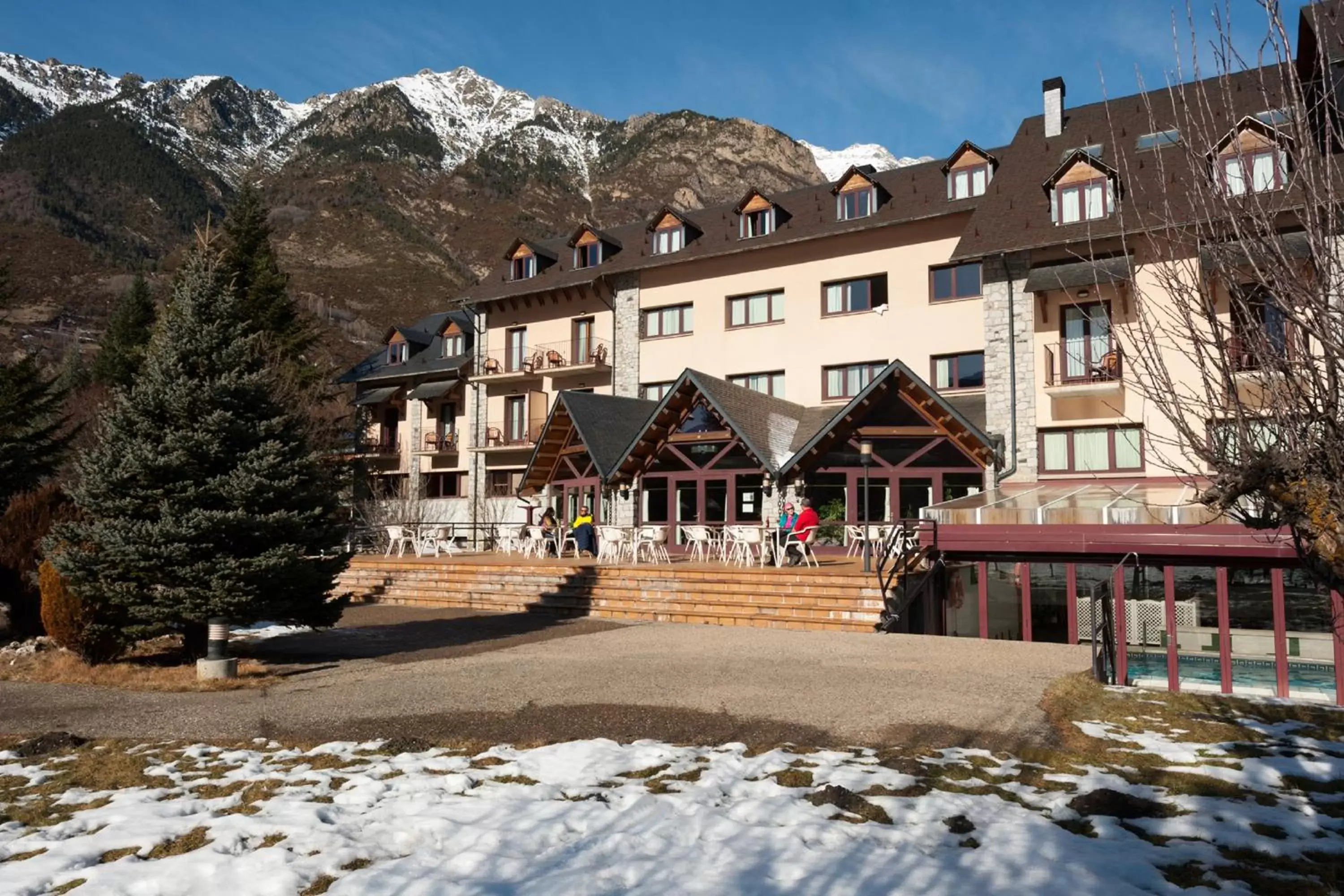 Property building, Winter in SOMMOS Hotel Benasque Spa
