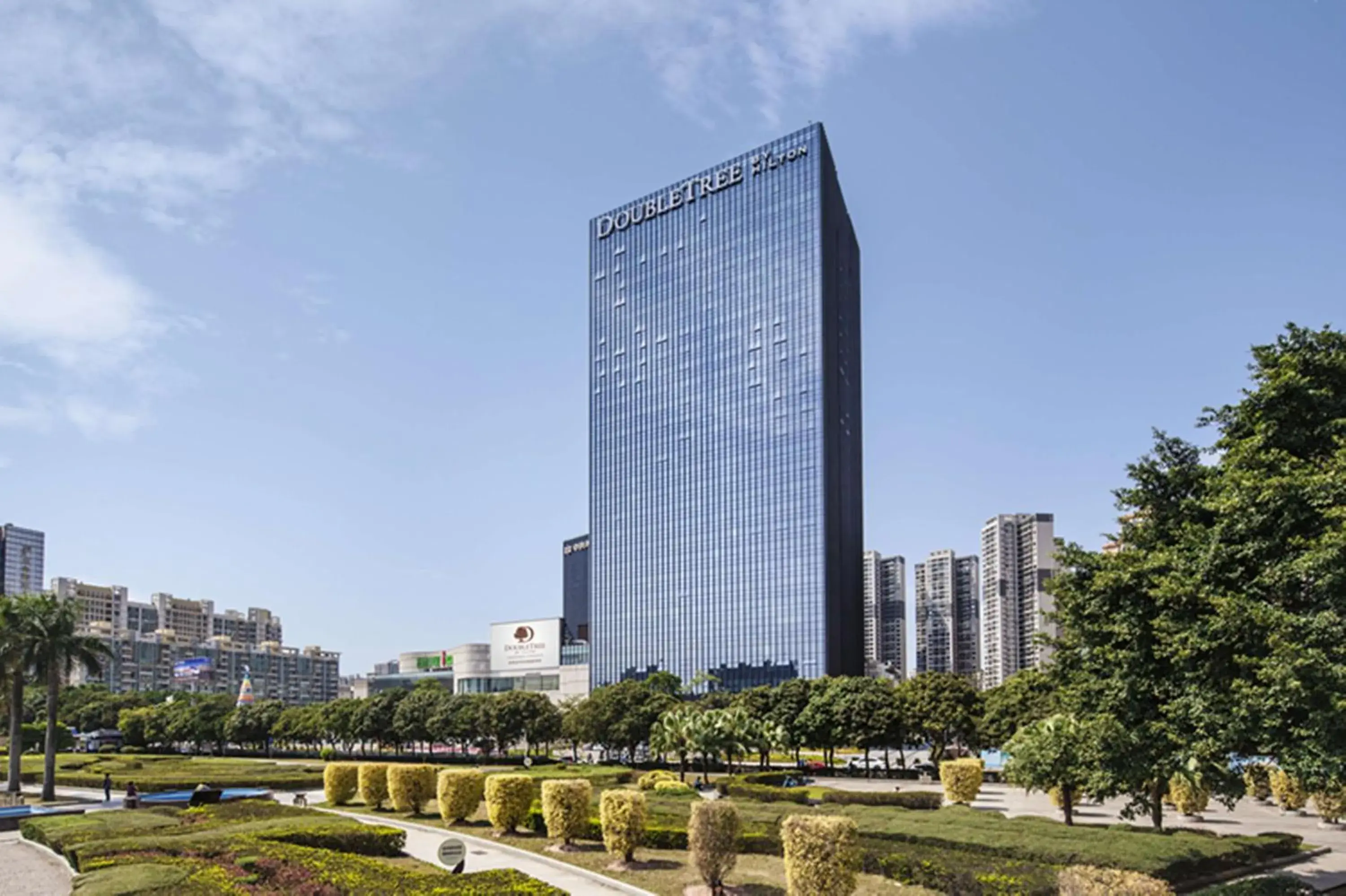 Property Building in DoubleTree By Hilton Shenzhen Longhua