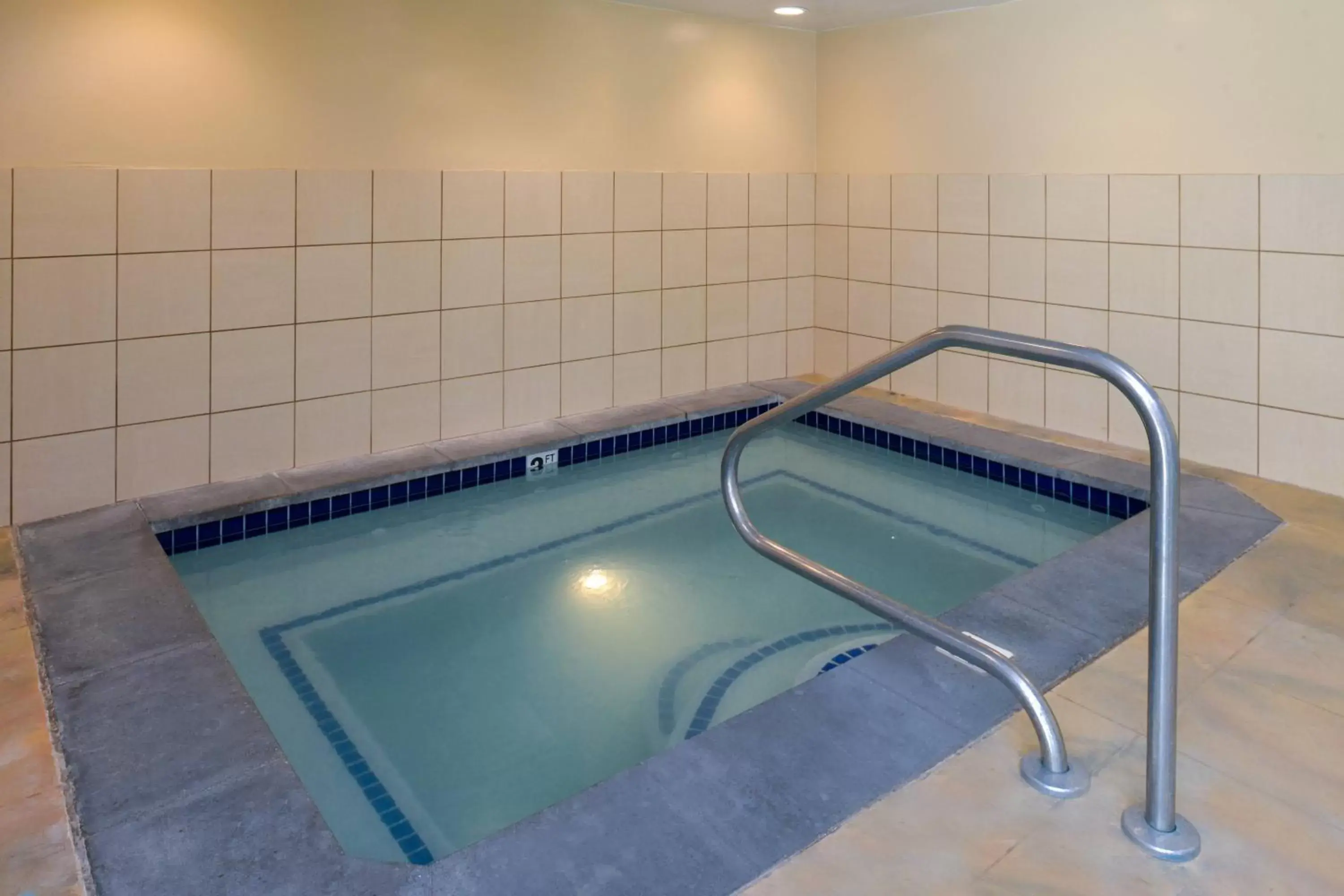 Area and facilities, Swimming Pool in Fairfield Inn Salt Lake City Layton