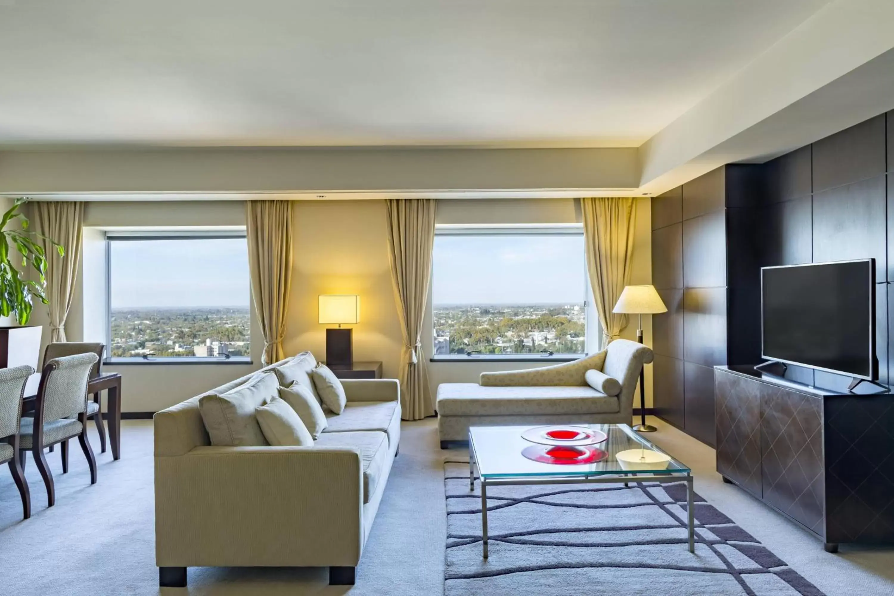 Living room, Seating Area in Sheraton Mendoza Hotel