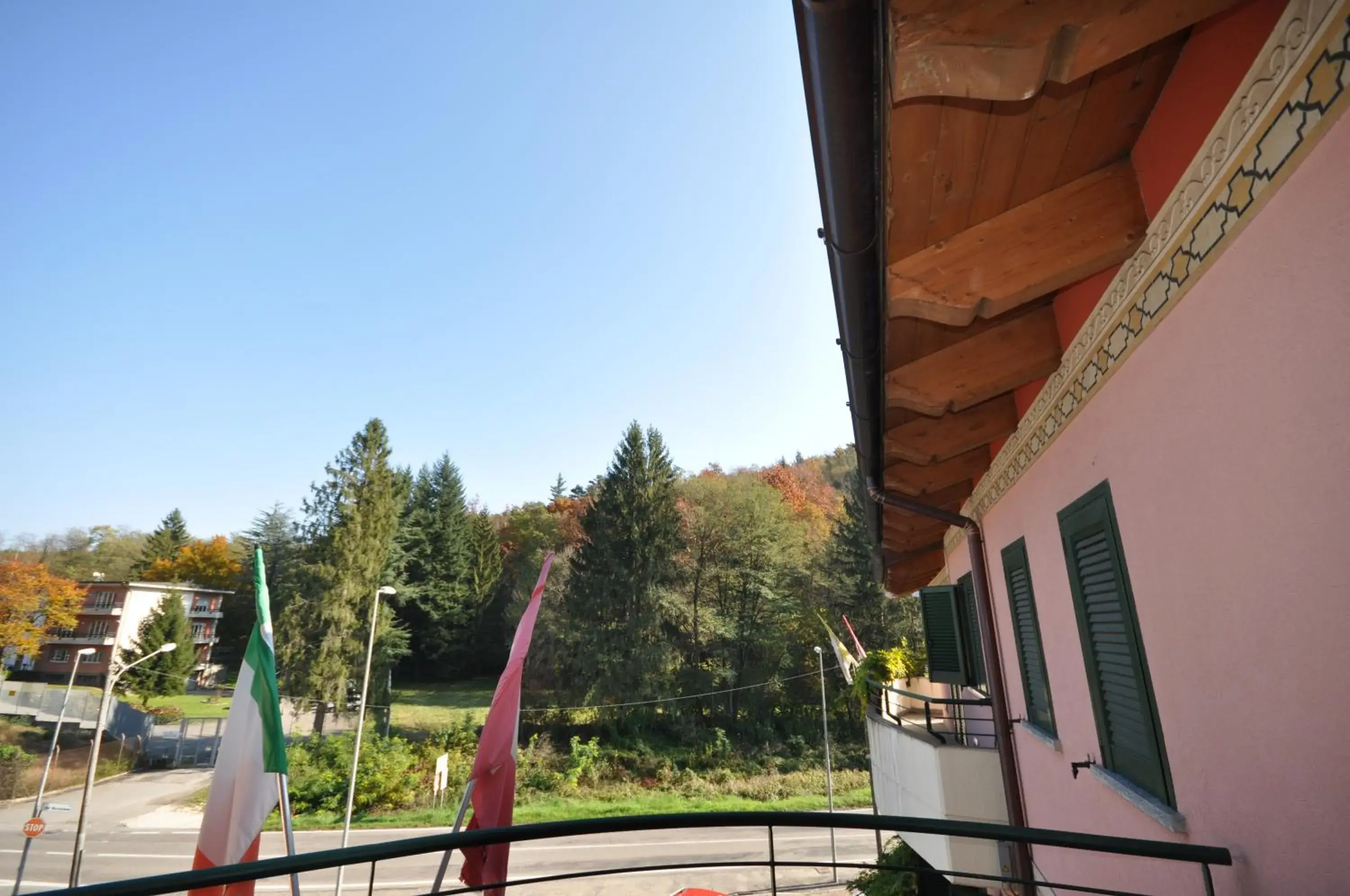 Street view, Balcony/Terrace in Impero Hotel Varese Beauty & Spa