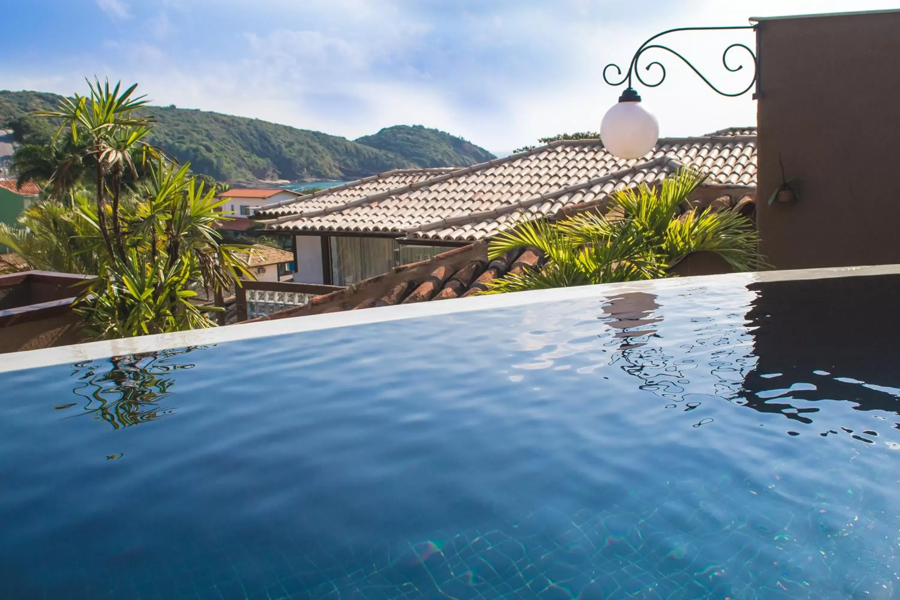 Swimming pool in Pousada Praia João Fernandes Swimming pool in Pousada Praia João Fernandes
