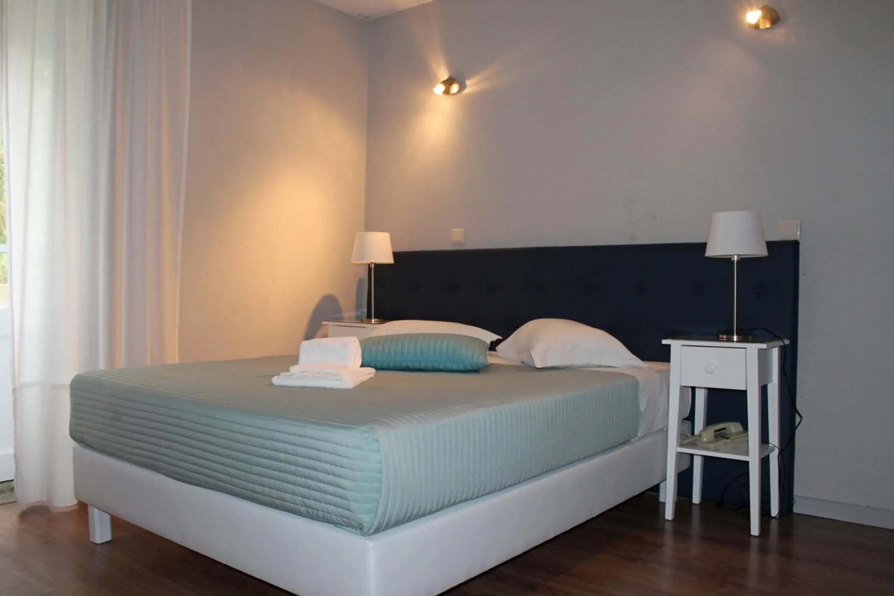 Double Room with Extra Bed in Hotel Porto Nobre Double Room with Extra Bed in Hotel Porto Nobre