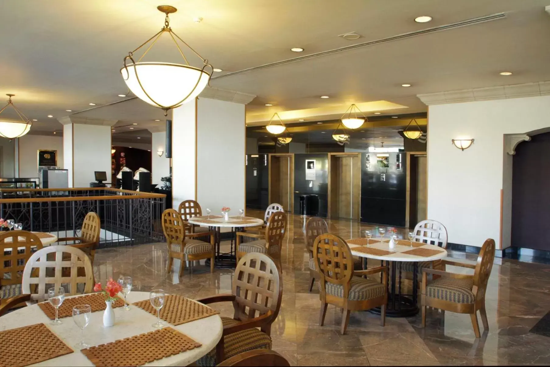 Property building, Restaurant/Places to Eat in Crowne Plaza Hotel Monterrey, an IHG Hotel