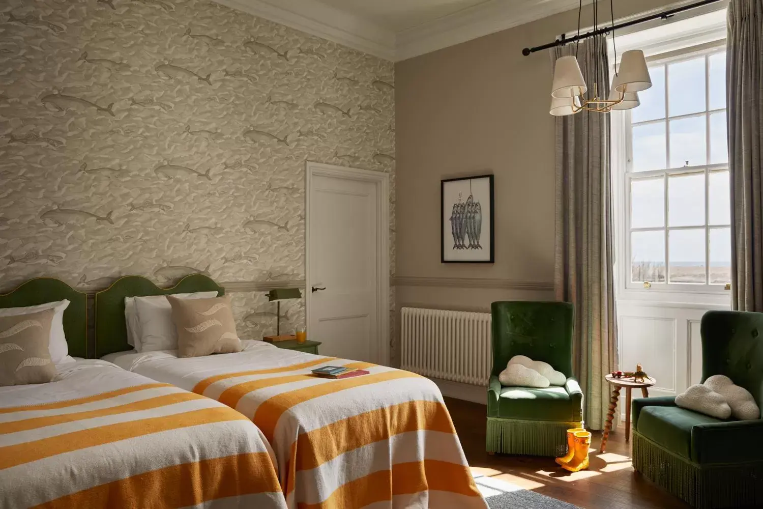 Bedroom, Bed in Moonfleet Manor - A Luxury Family Hotel