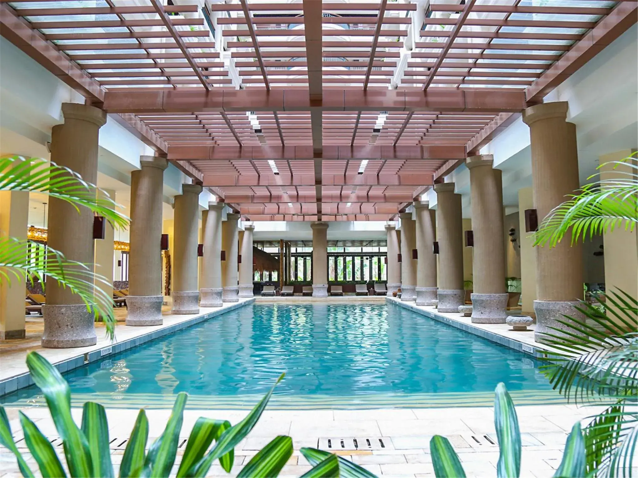 Swimming Pool in Howard Johnson Resort Sanya Bay