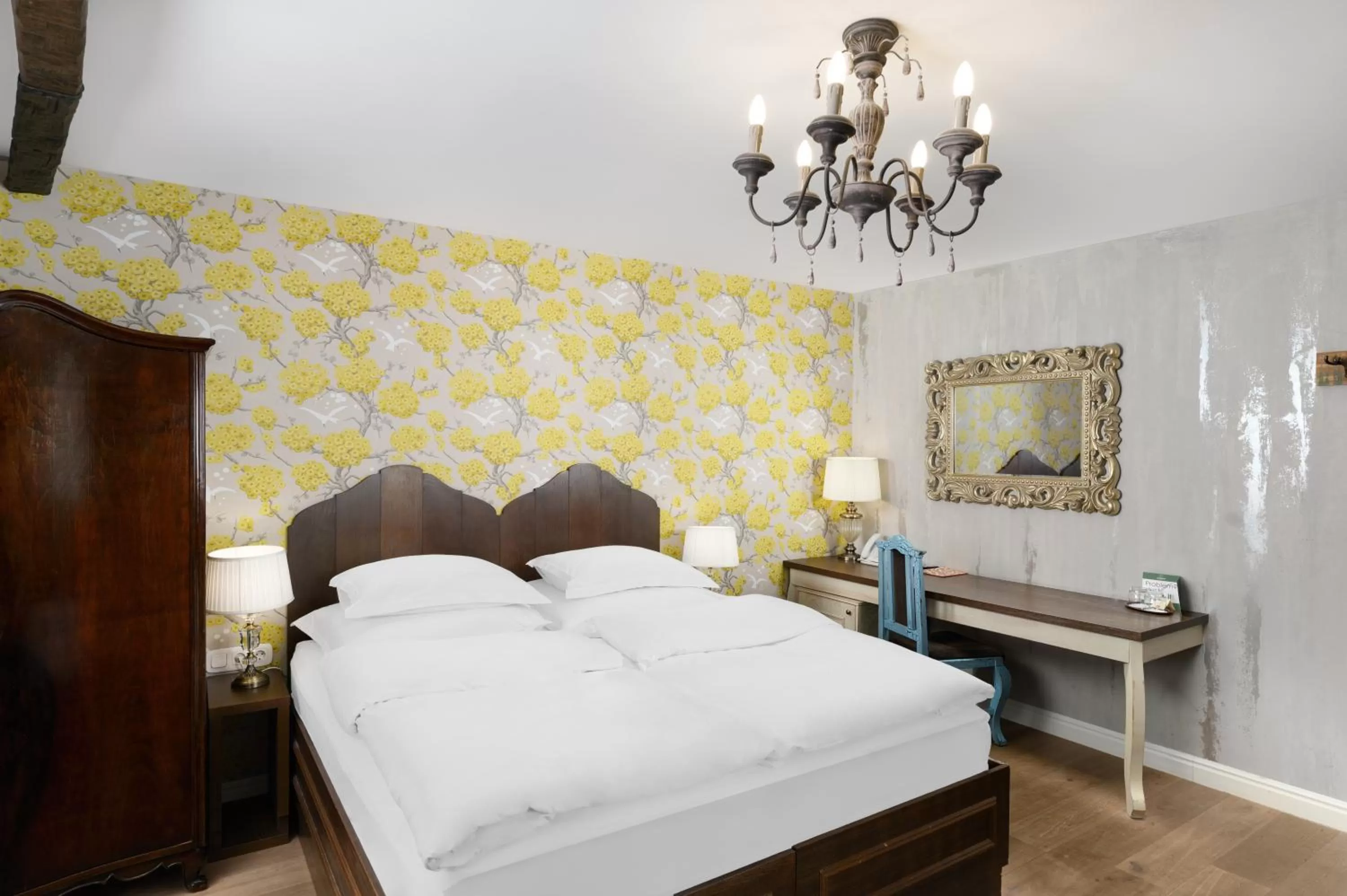 Bed in Maison Bistro & Hotel