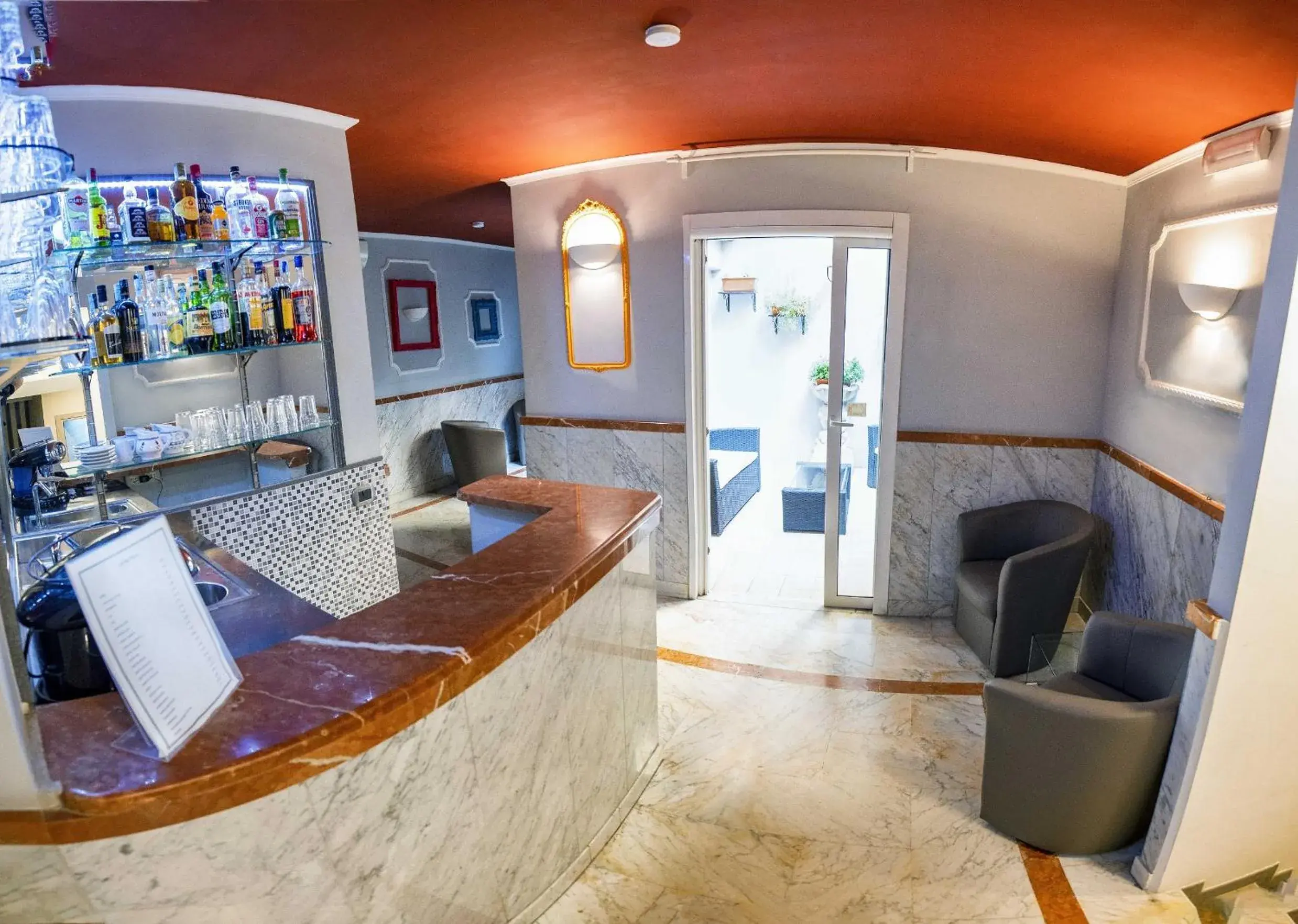 Lounge or bar in Hotel Anfiteatro Flavio
