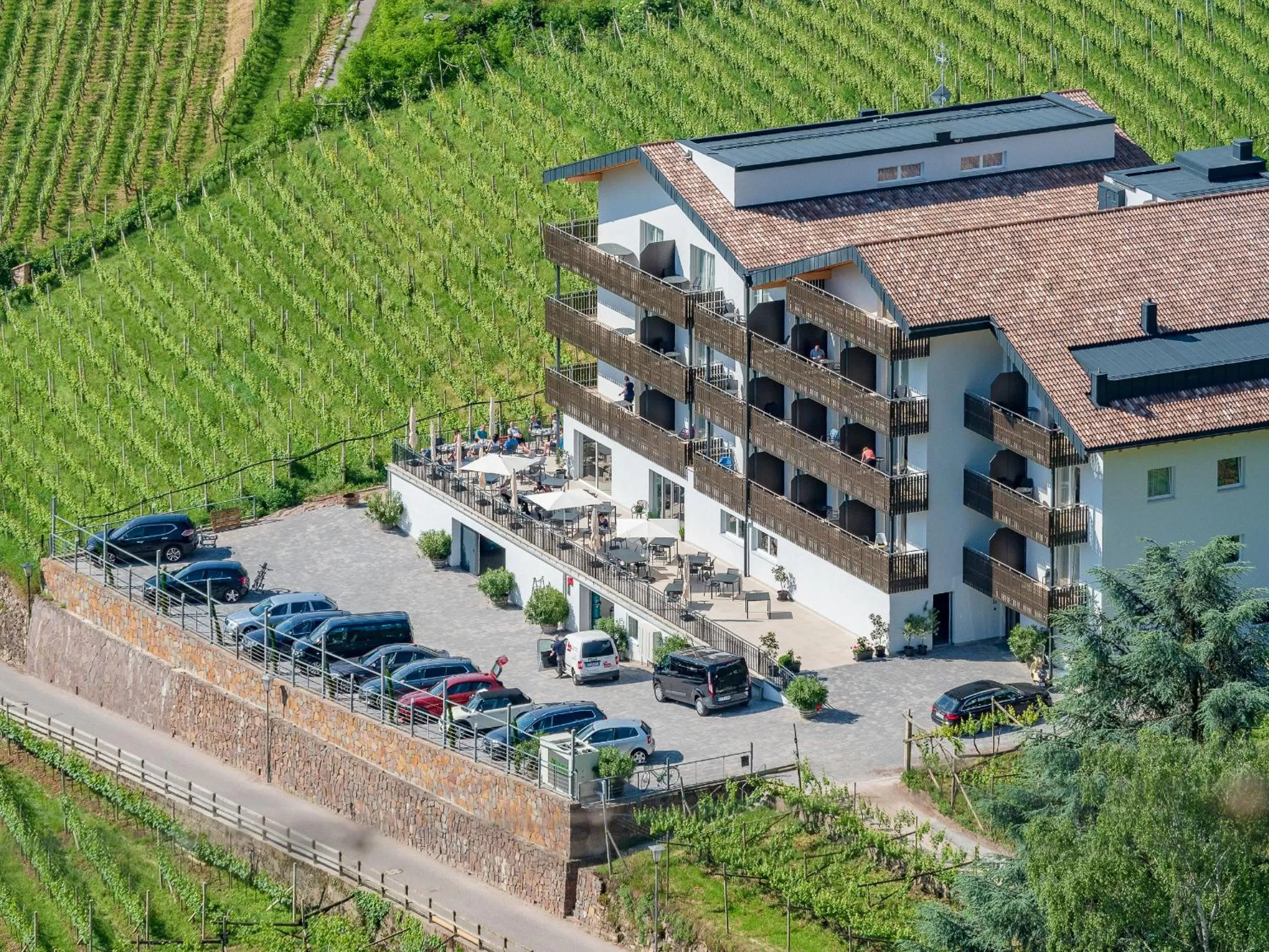 Property building in Residence Garni Hotel Vineus