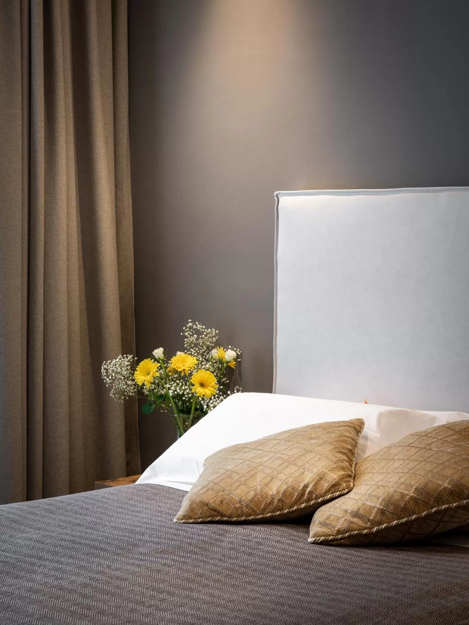 Bed in HNN Luxury Suites