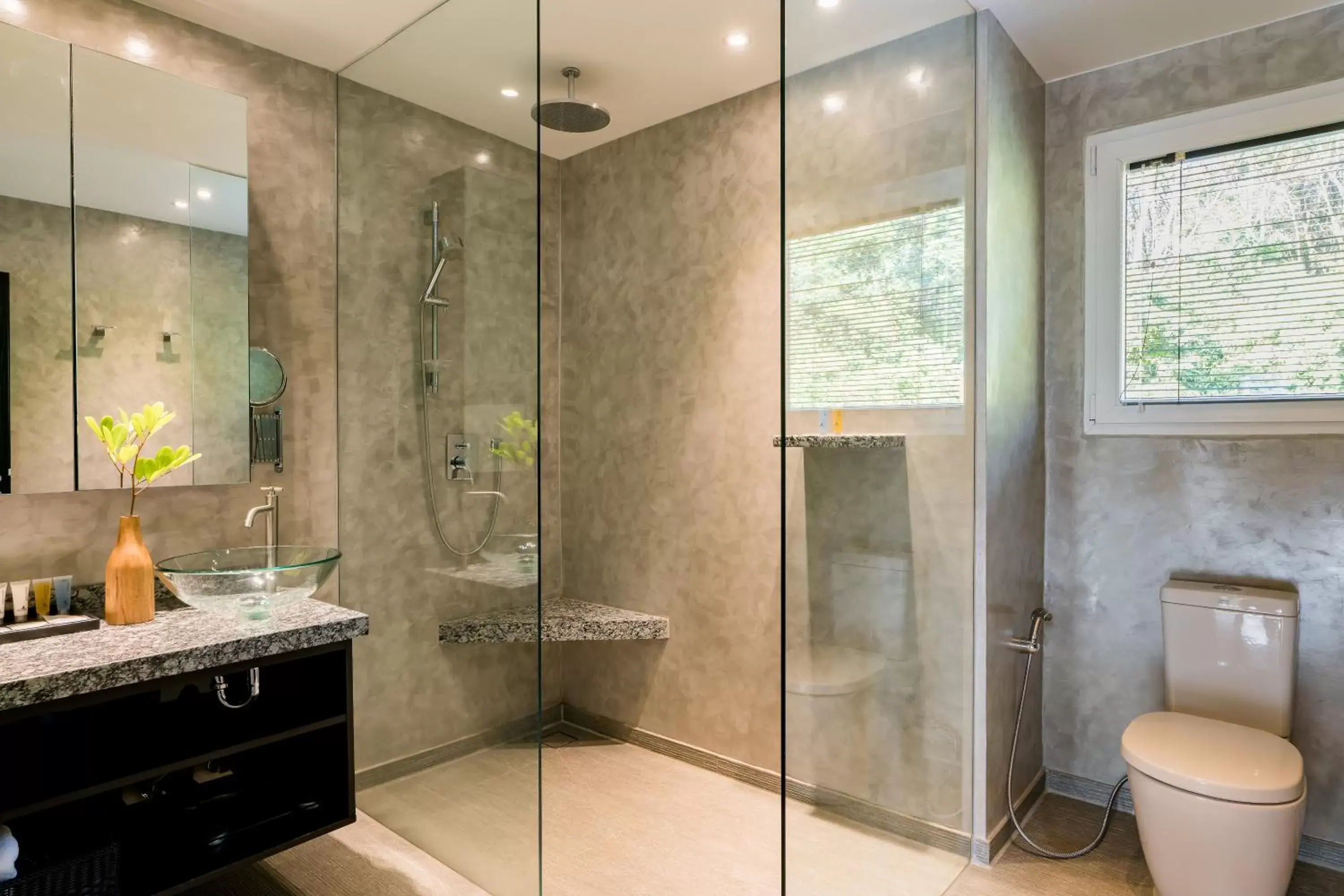 Bathroom in Marina Sands Resort Bathroom in Marina Sands Resort