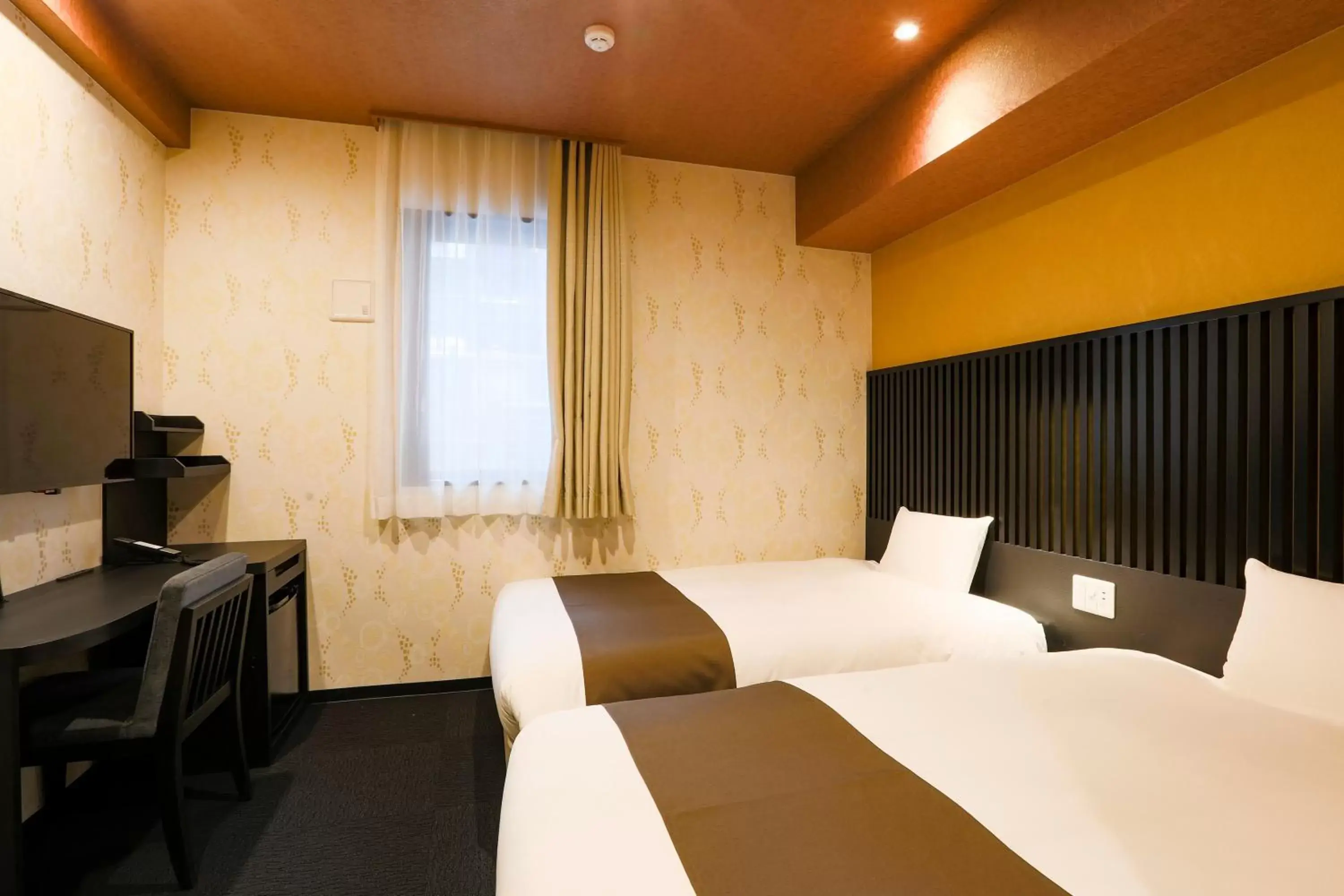 Comfort Twin Room - Non-Smoking - North Wing in Hotel Wing International Select Hakata-Ekimae