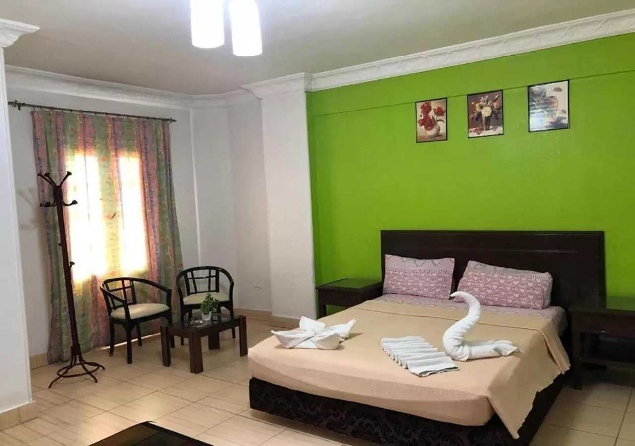 Bedroom, Bed in bonne villa