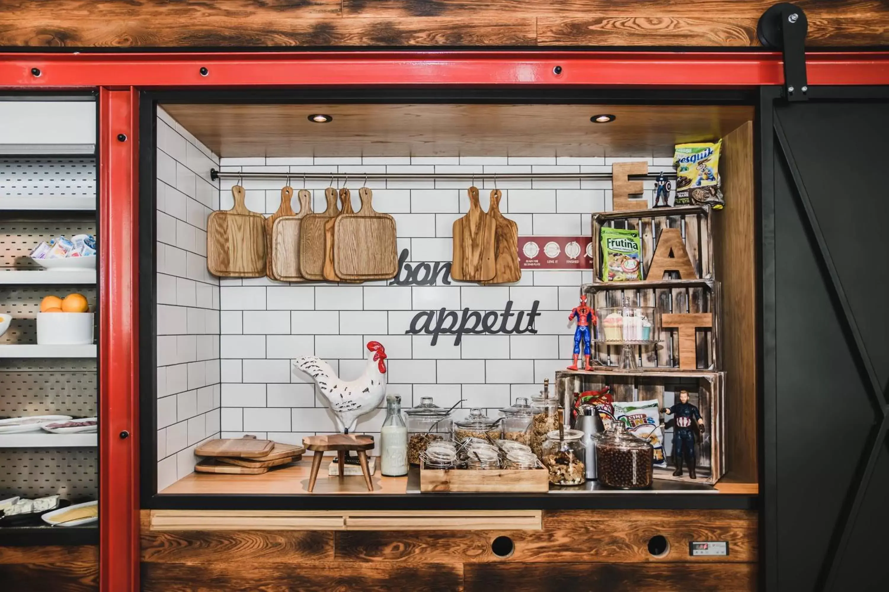 Breakfast, Kitchen/Kitchenette in Moxy Katowice Airport