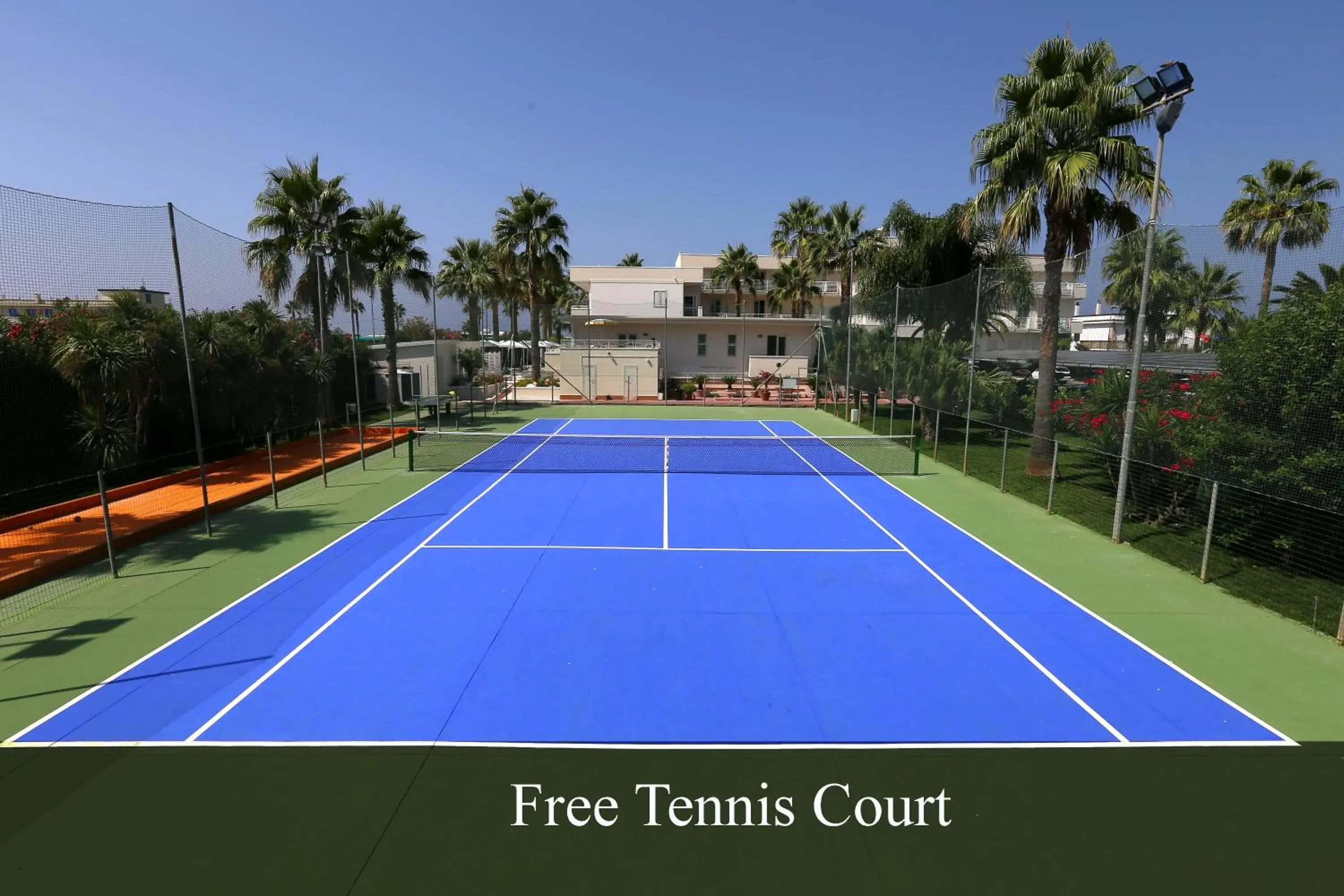 Tennis court, Tennis/Squash in Hotel Olimpico
