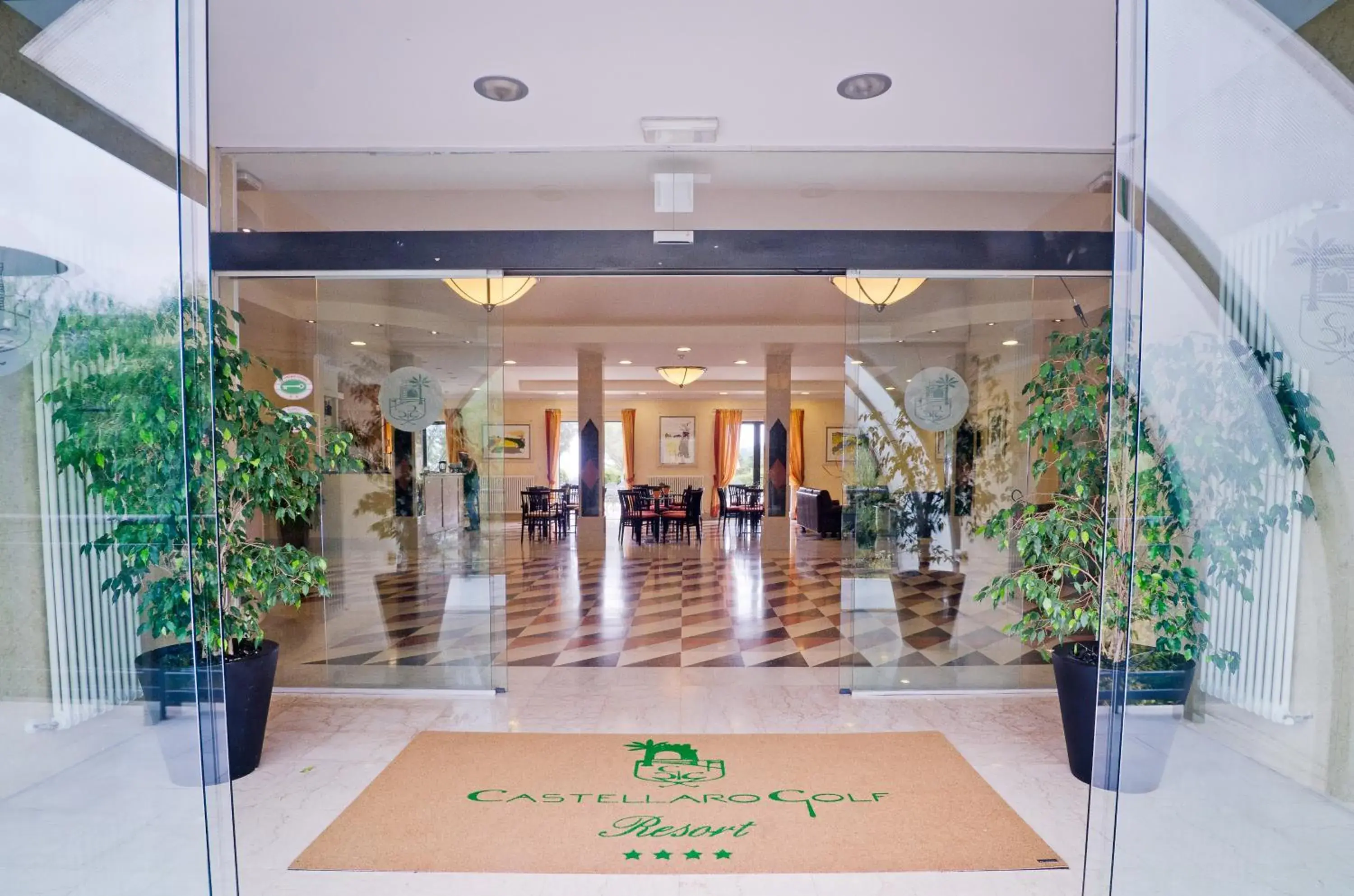 Facade/entrance in Castellaro Golf Resort Facade/entrance in Castellaro Golf Resort