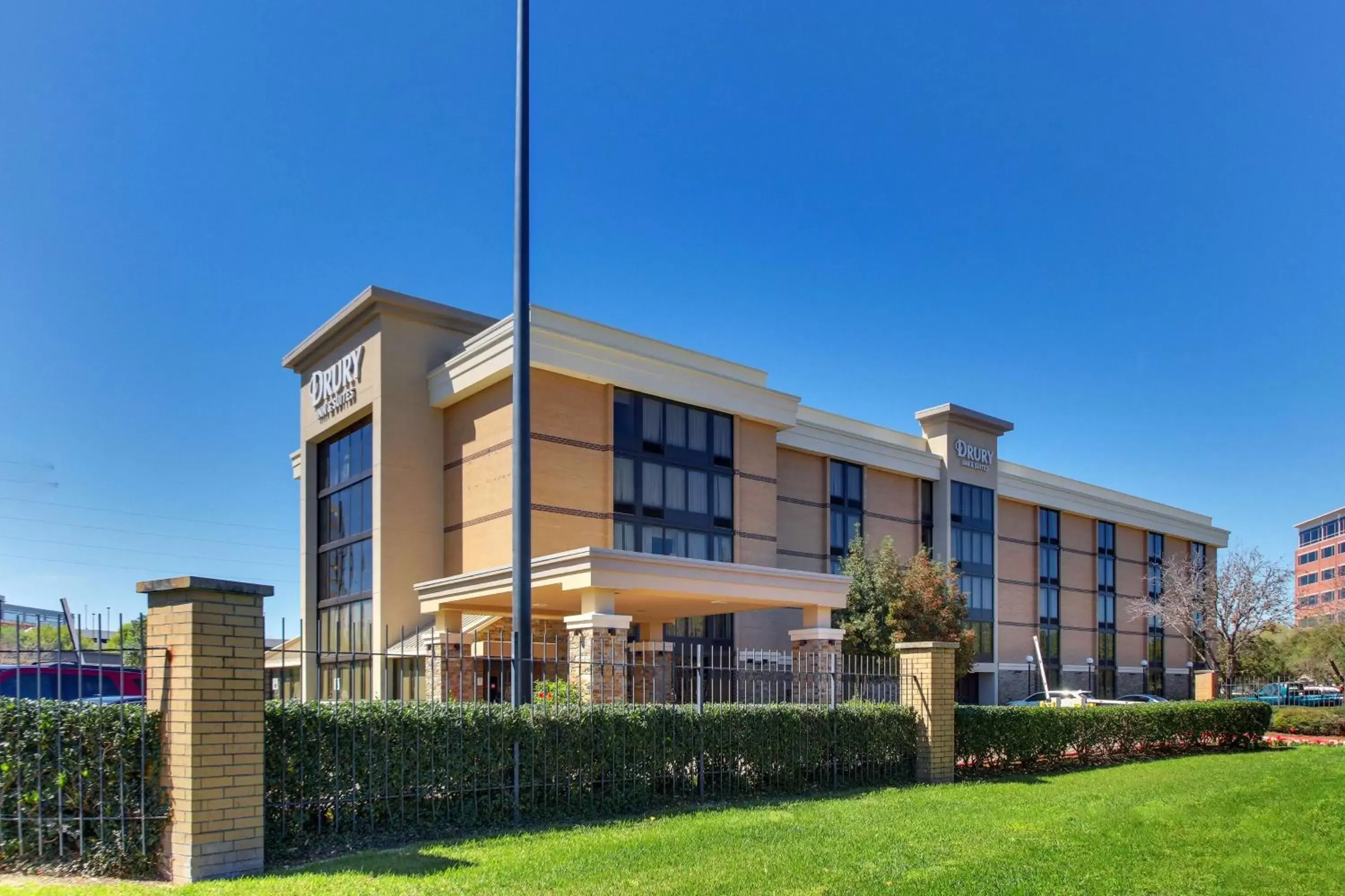 Property building in Drury Inn & Suites Houston Sugar Land