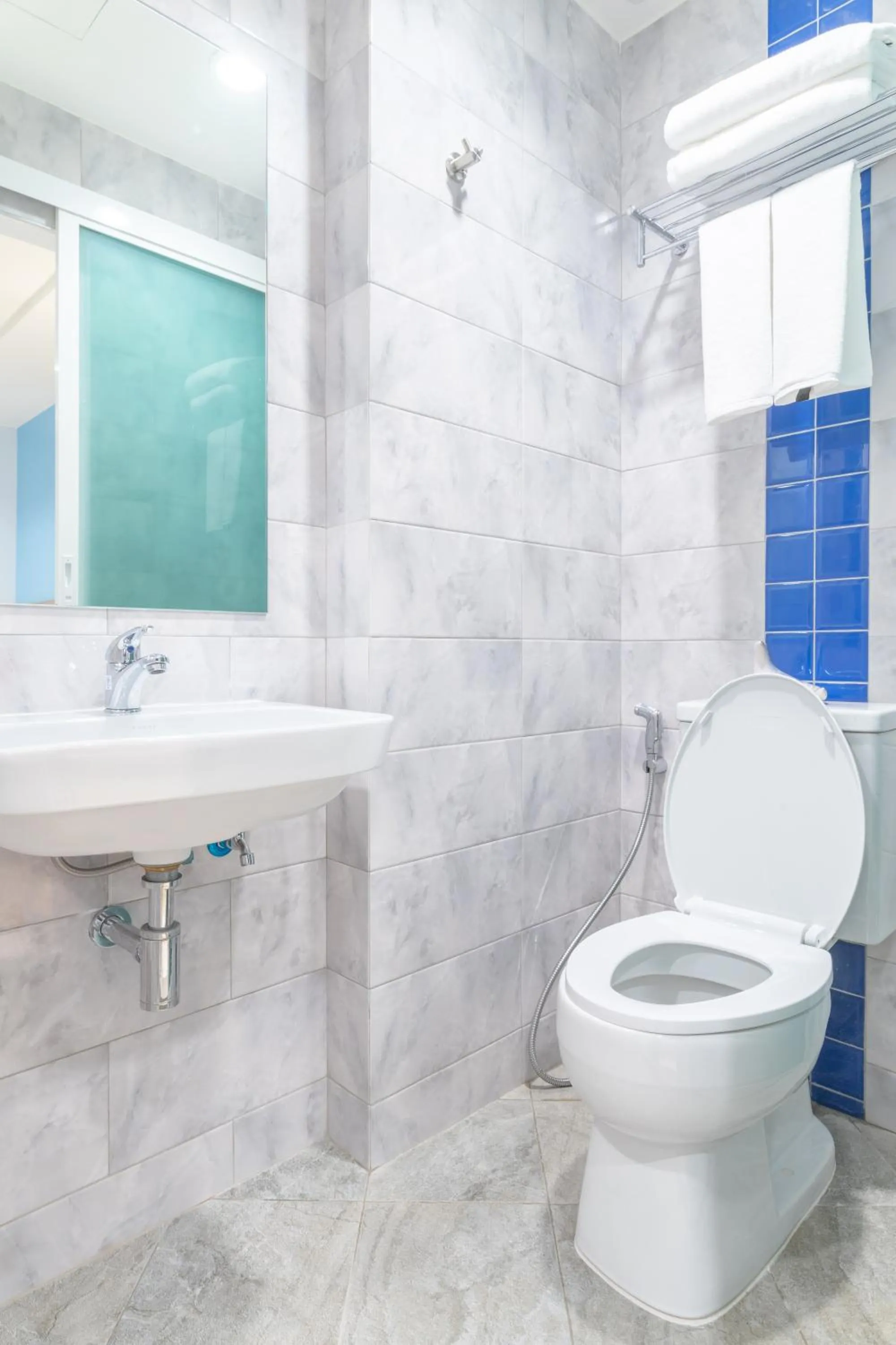 Bathroom in 4M Pratunam Hotel