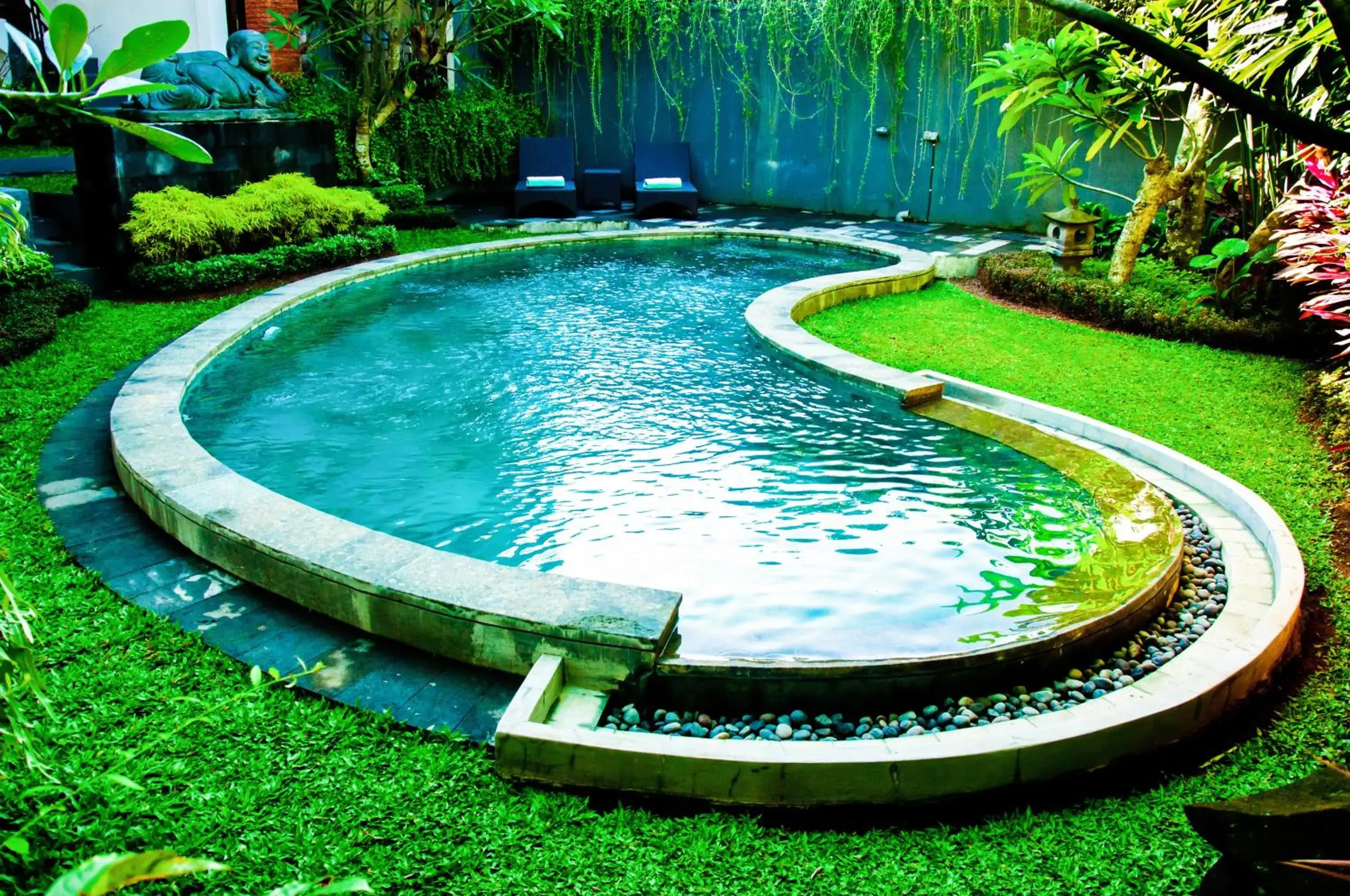 Swimming Pool in Puri Kobot