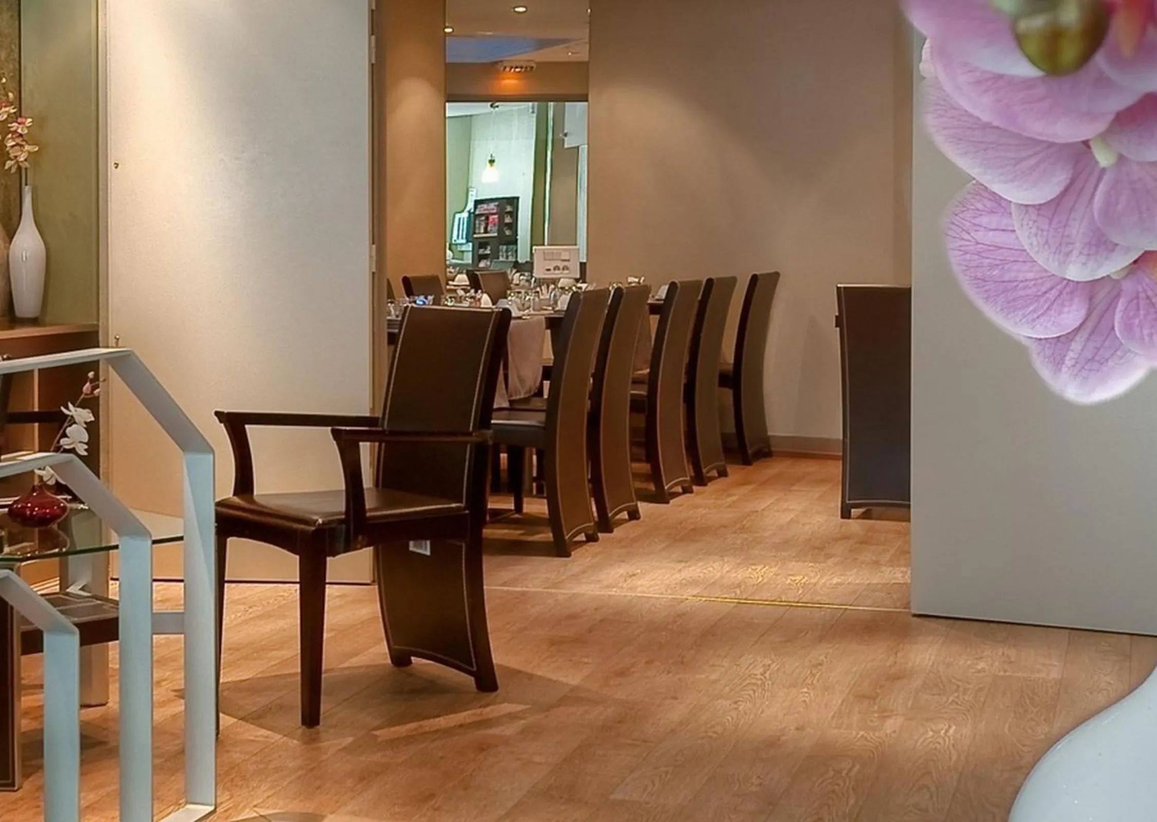 Property building in Hôtel de France Quartier Latin