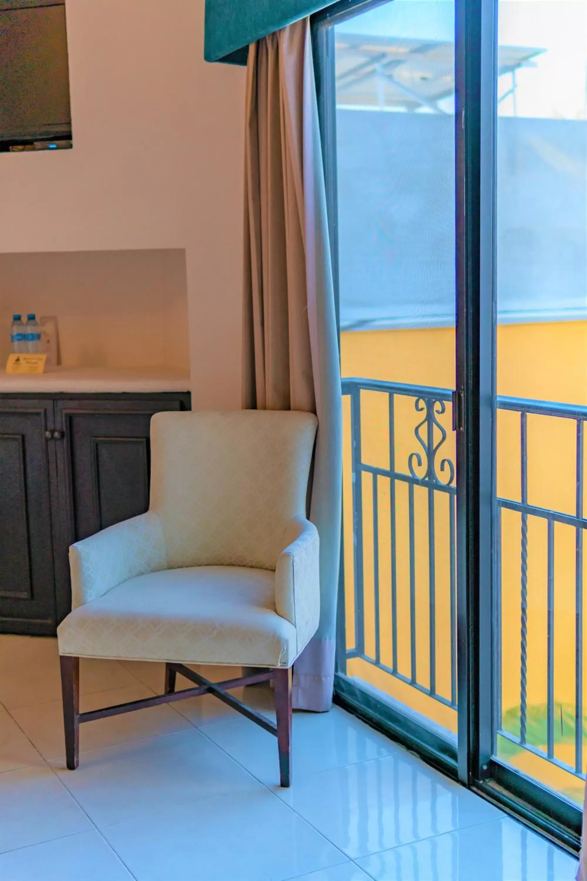 Balcony/Terrace, Seating Area in Maison del Embajador