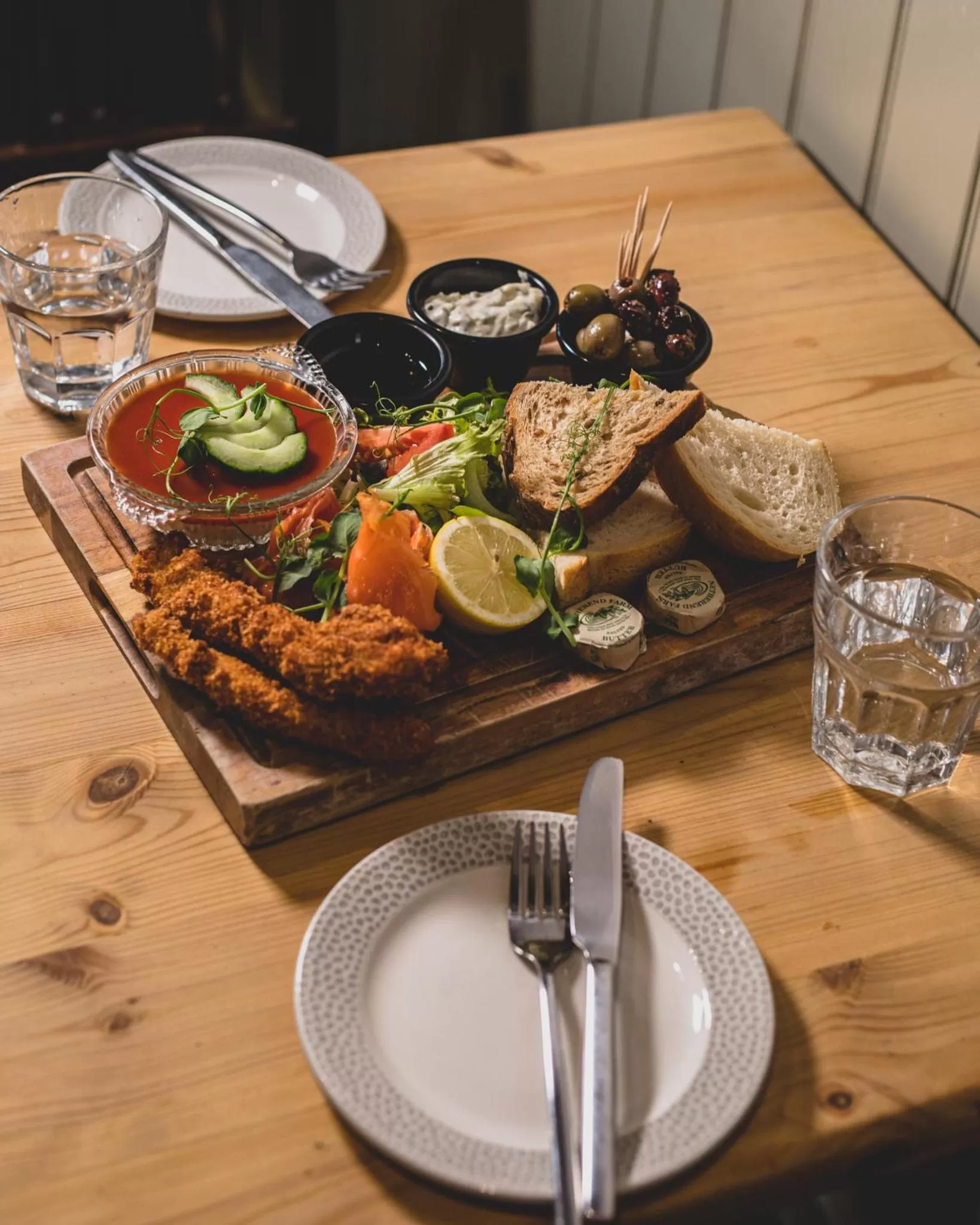 Food and drinks in The Red Lion at Hellidon