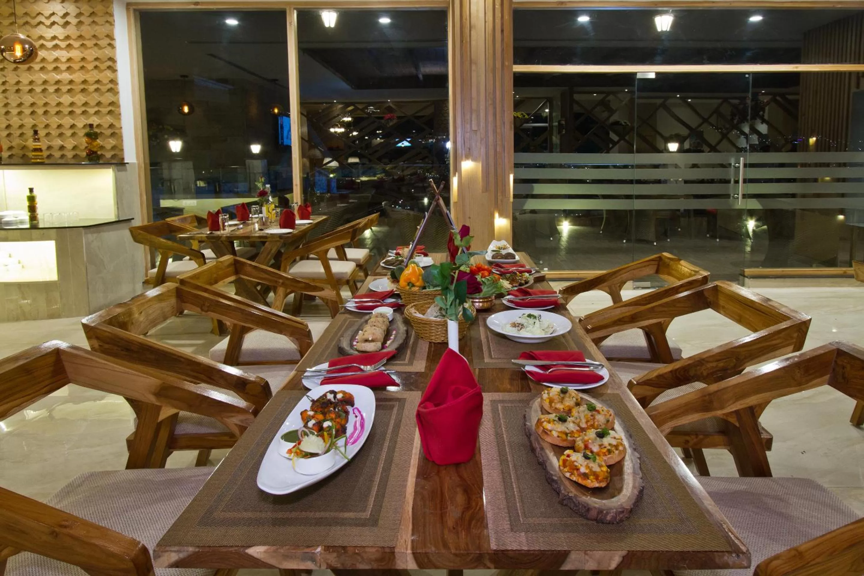 Breakfast in The Whitestone Resorts