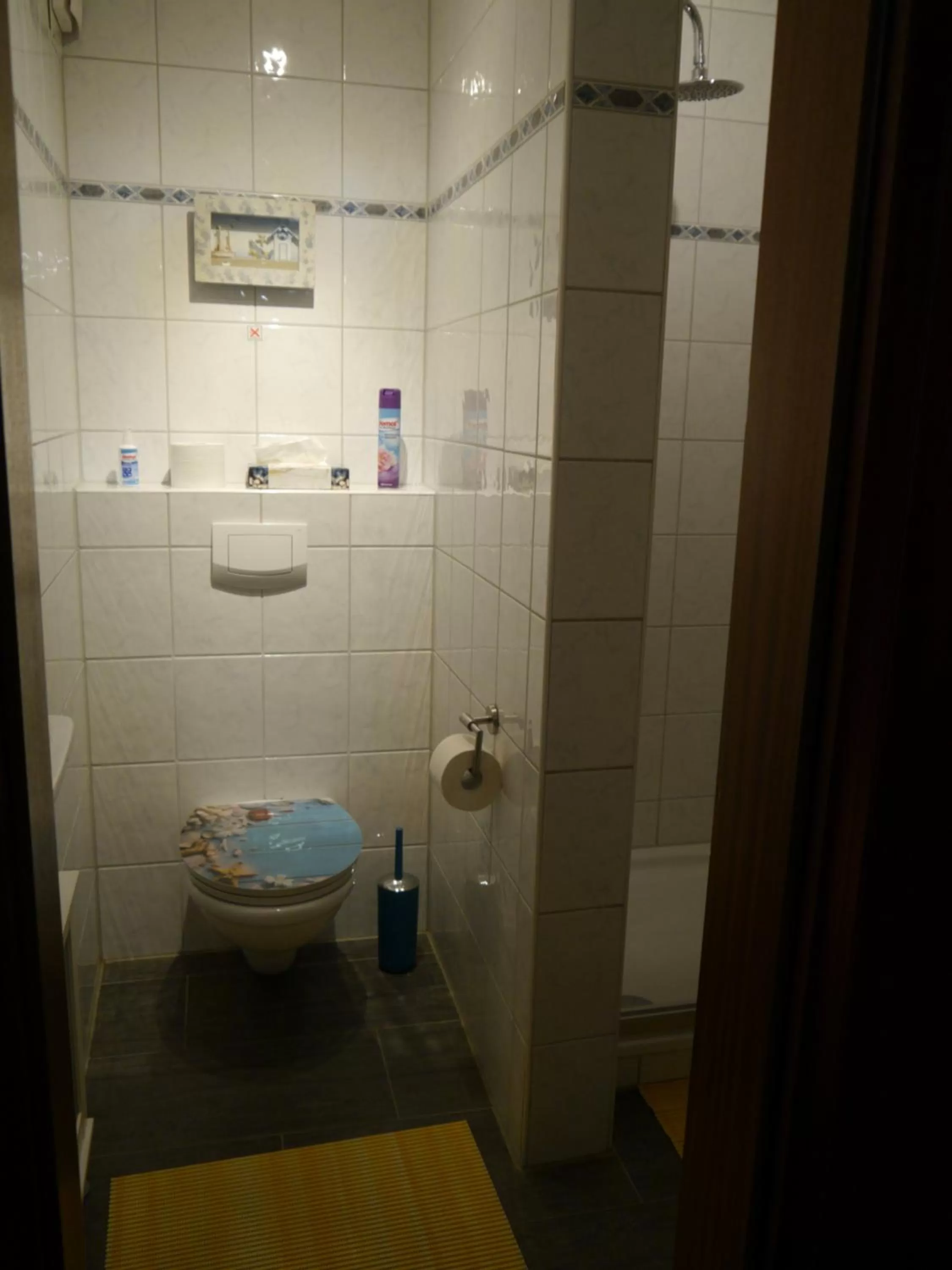 Bathroom in Pension Heideweg