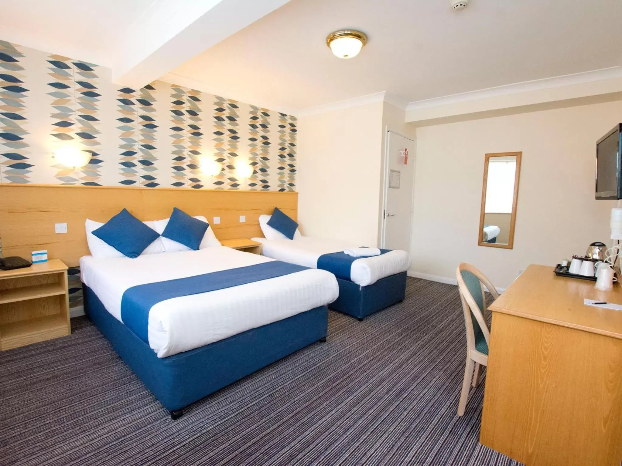 Bed in TLH Derwent Hotel - TLH Leisure, Entertainment and Spa Resort